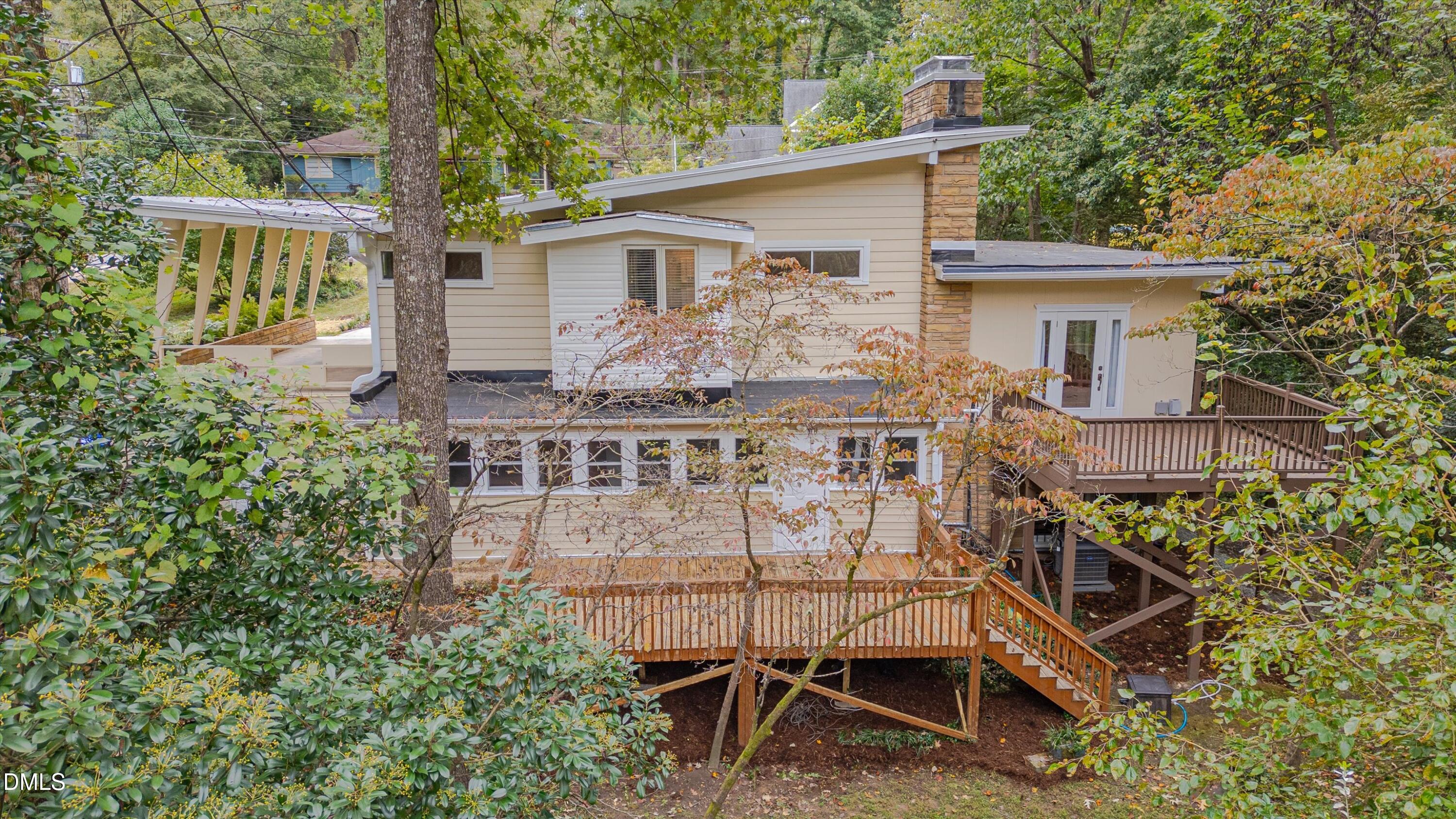 1617 Shawnee Street Property Photo 46