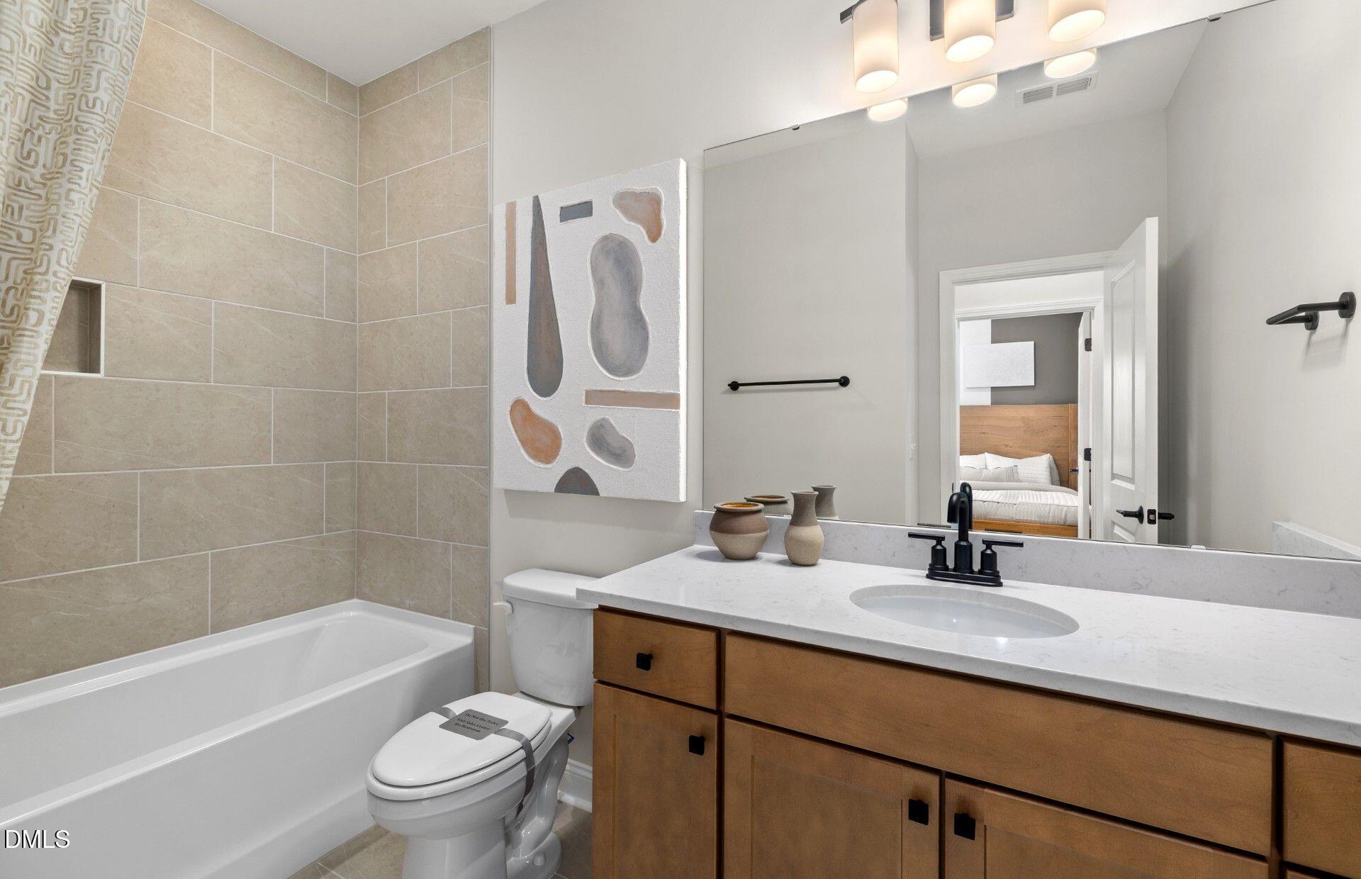 128 Omaha Way Property Photo 14