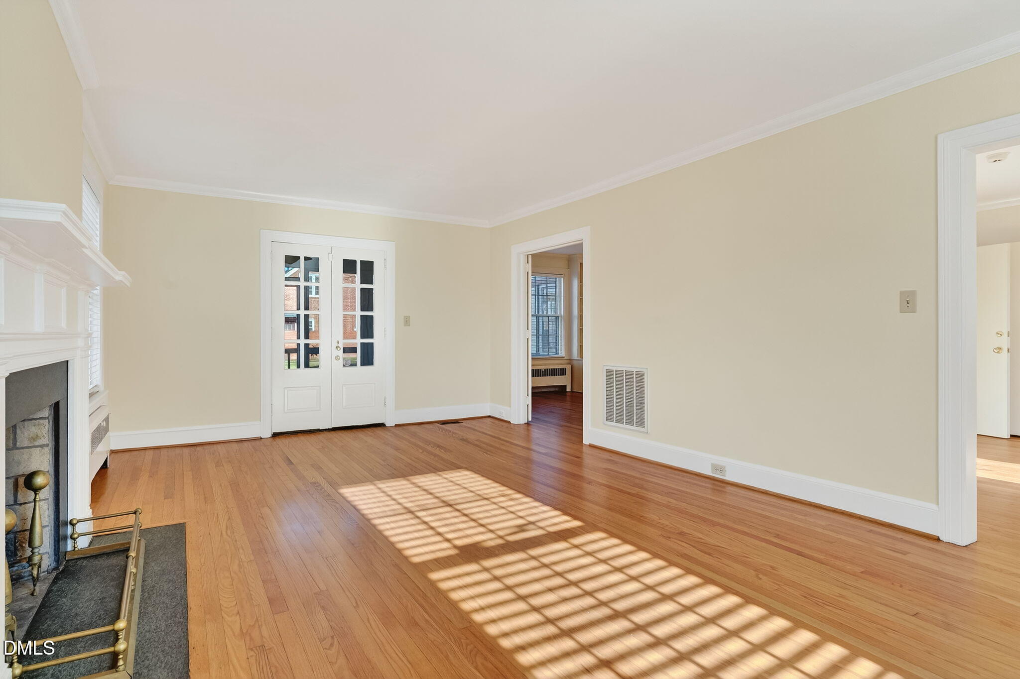 110 S Layton Avenue Property Photo 6