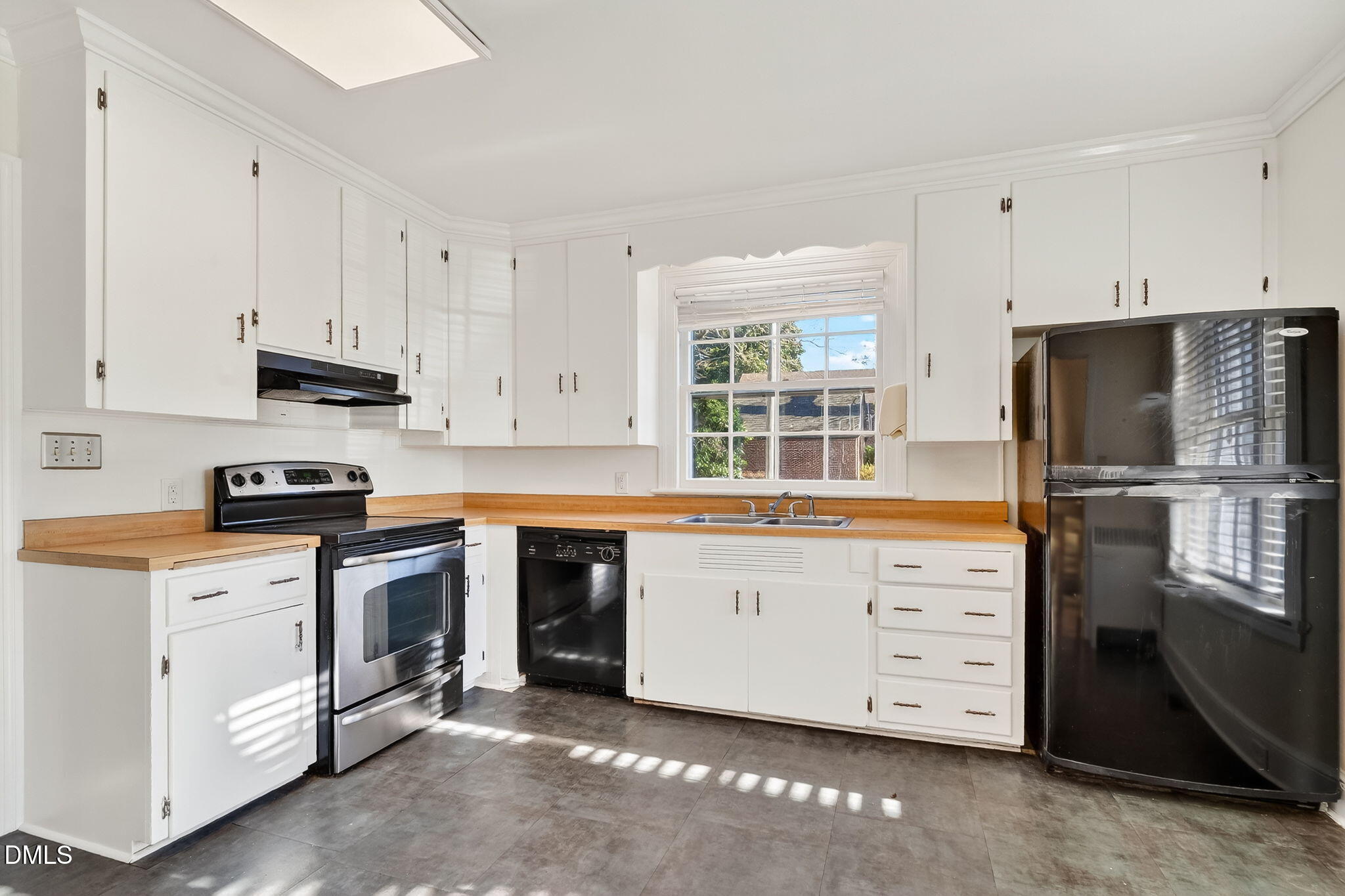 110 S Layton Avenue Property Photo 19