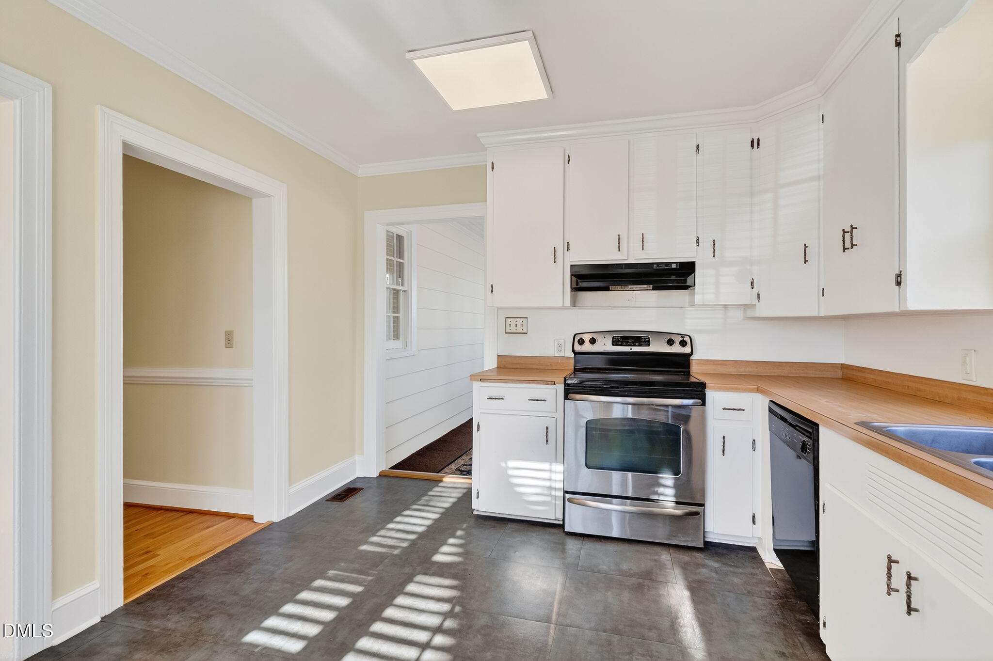 110 S Layton Avenue Property Photo 20