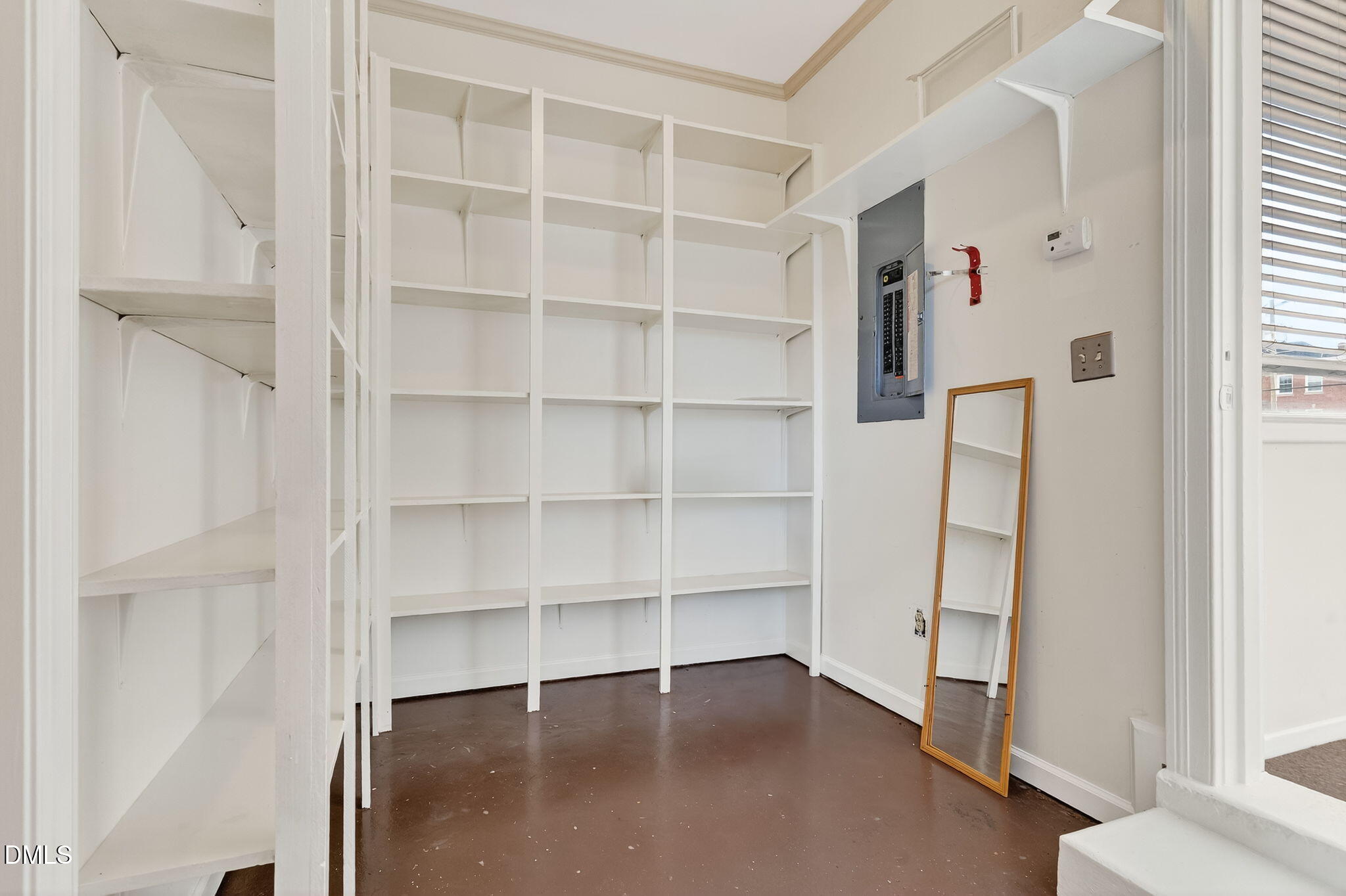 110 S Layton Avenue Property Photo 23