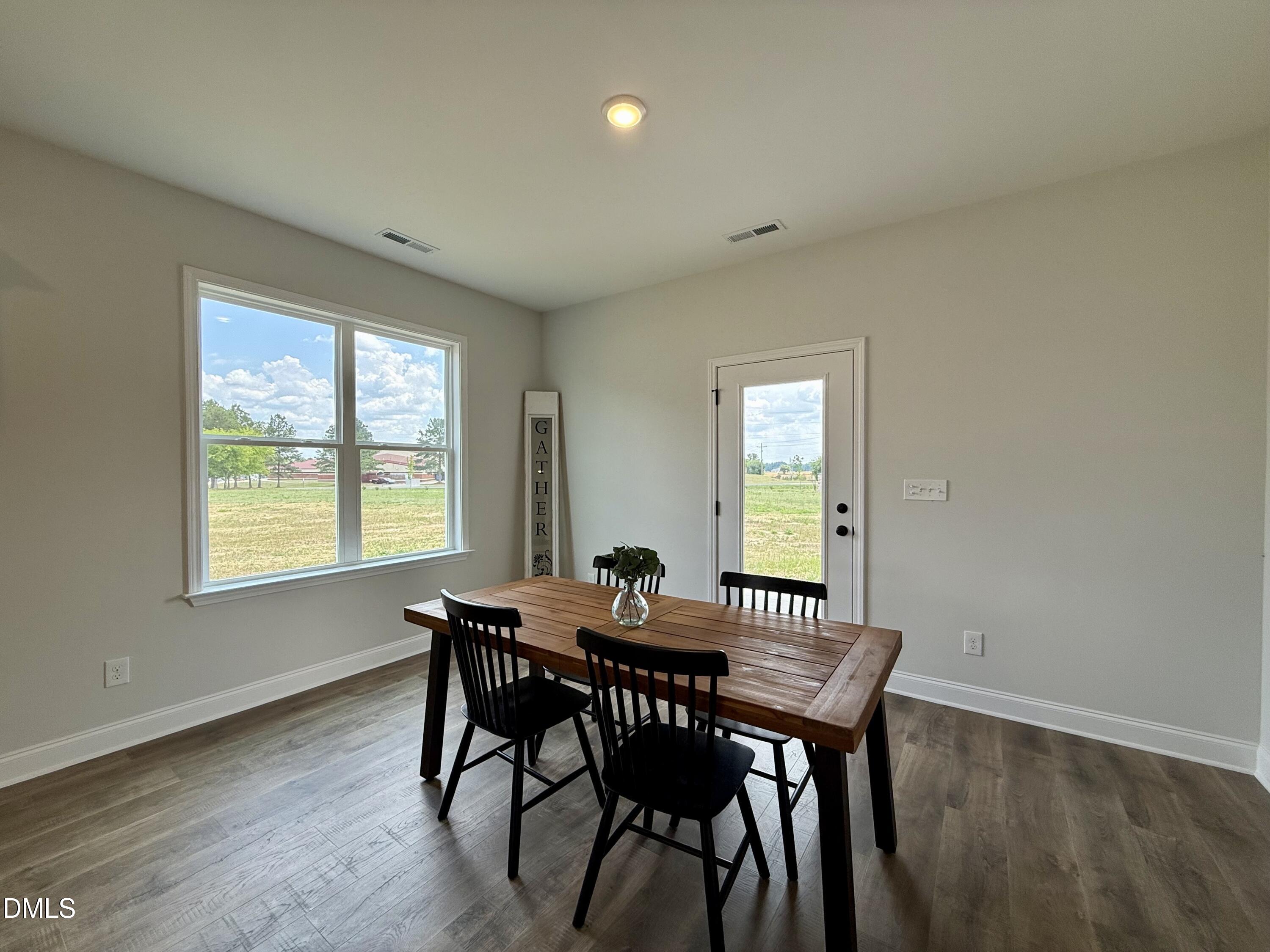 88 Sundrops Trail Property Photo 10