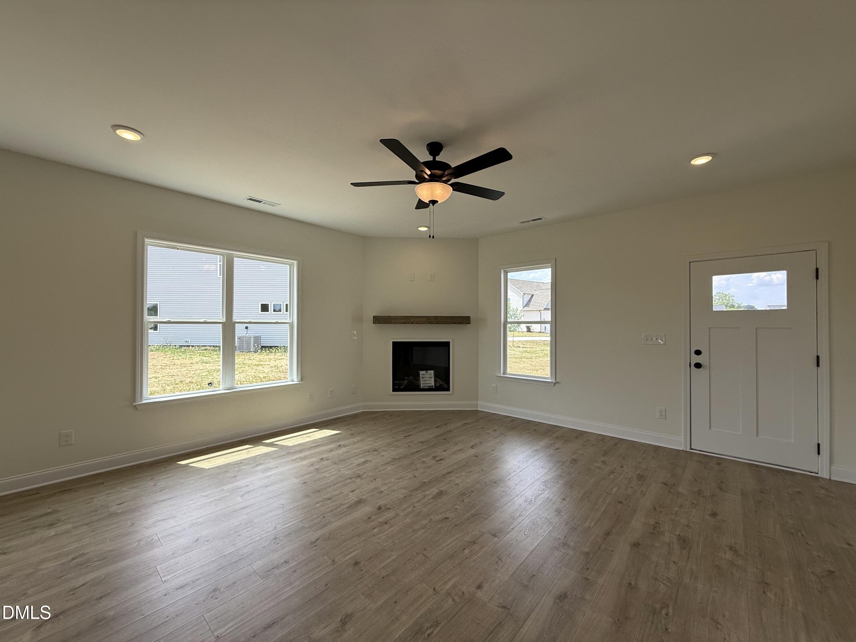 87 Sundrops Trail Property Photo 6