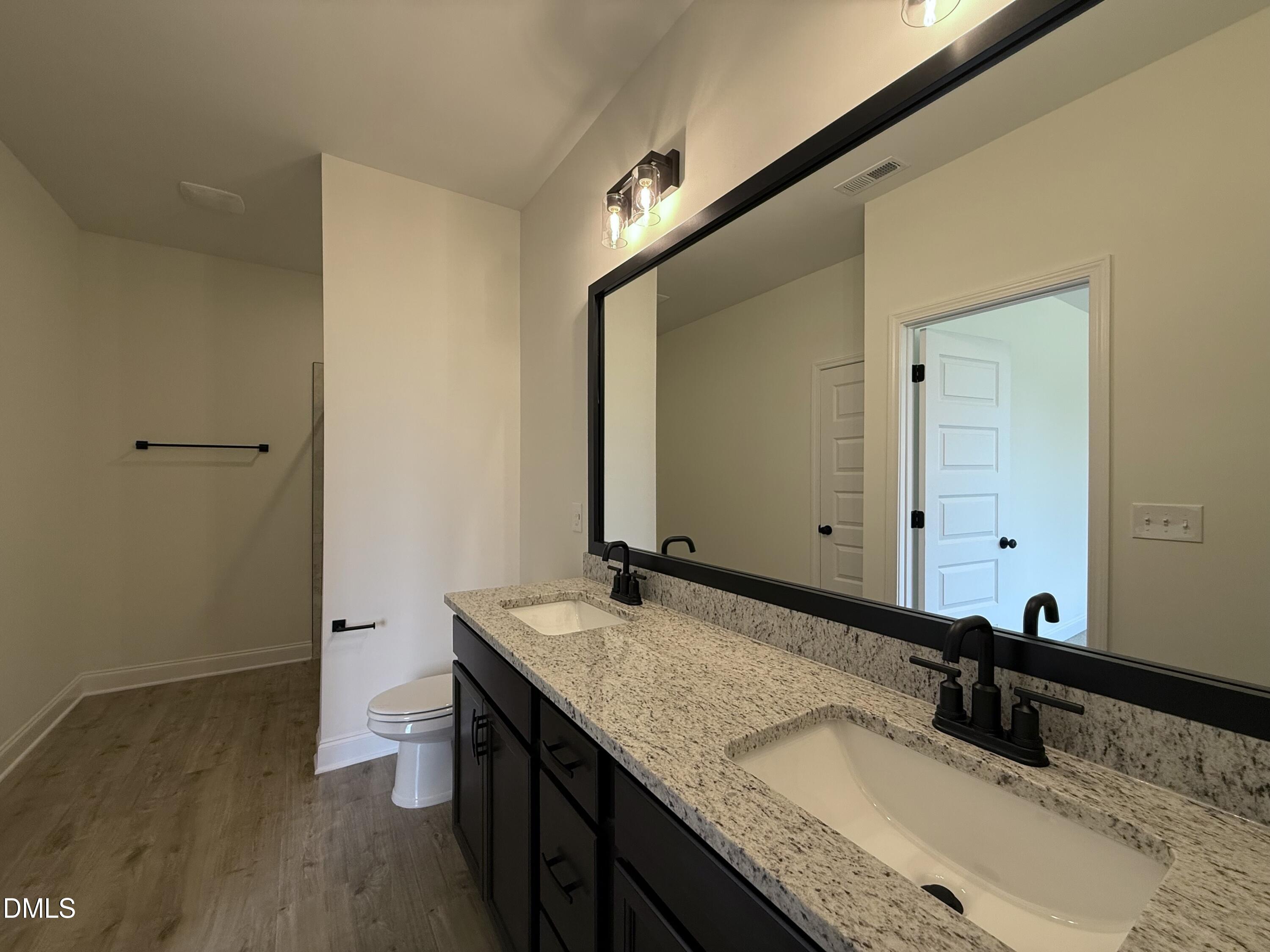 87 Sundrops Trail Property Photo 12