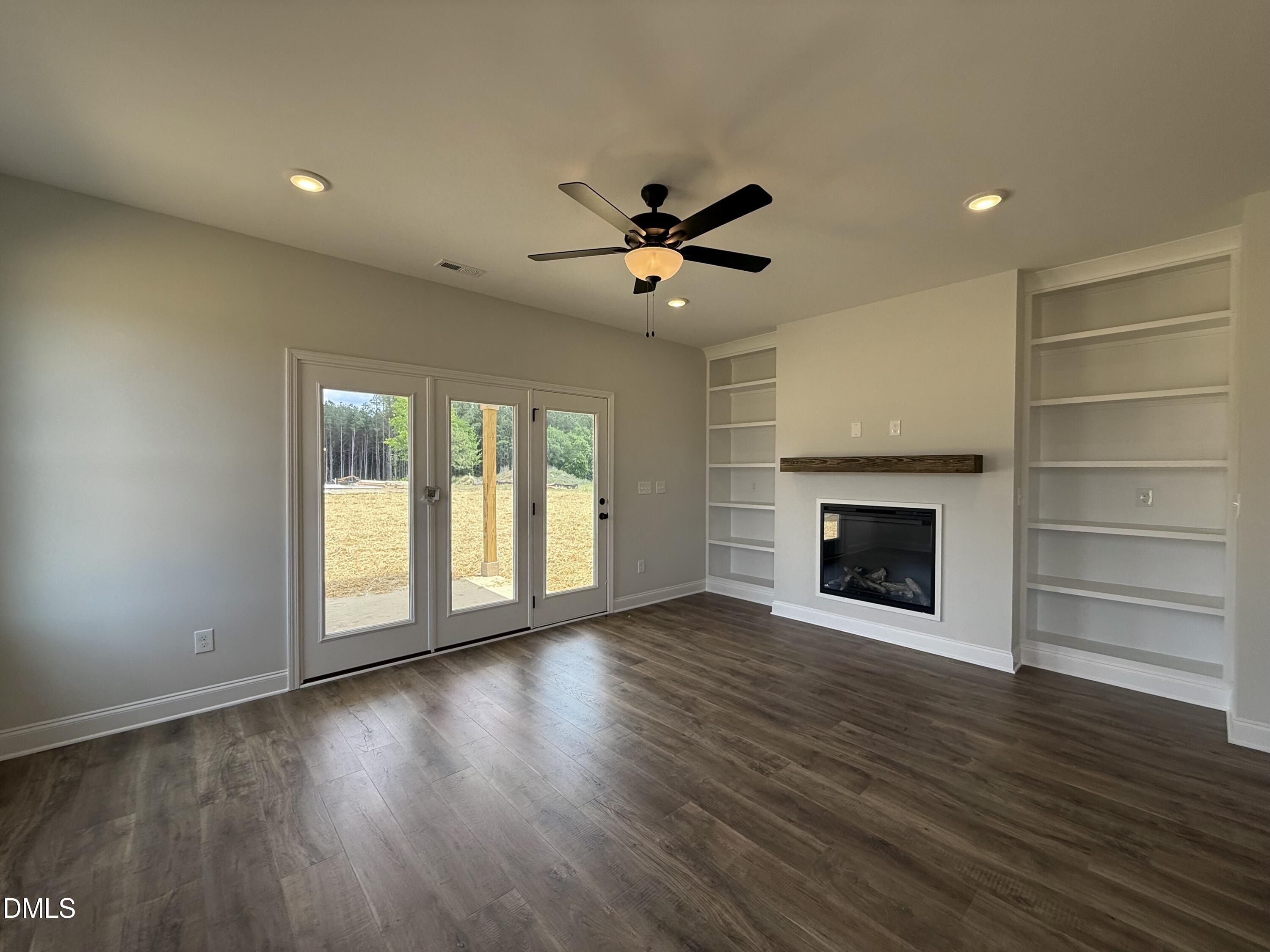 53 Sundrops Trail Property Photo 9