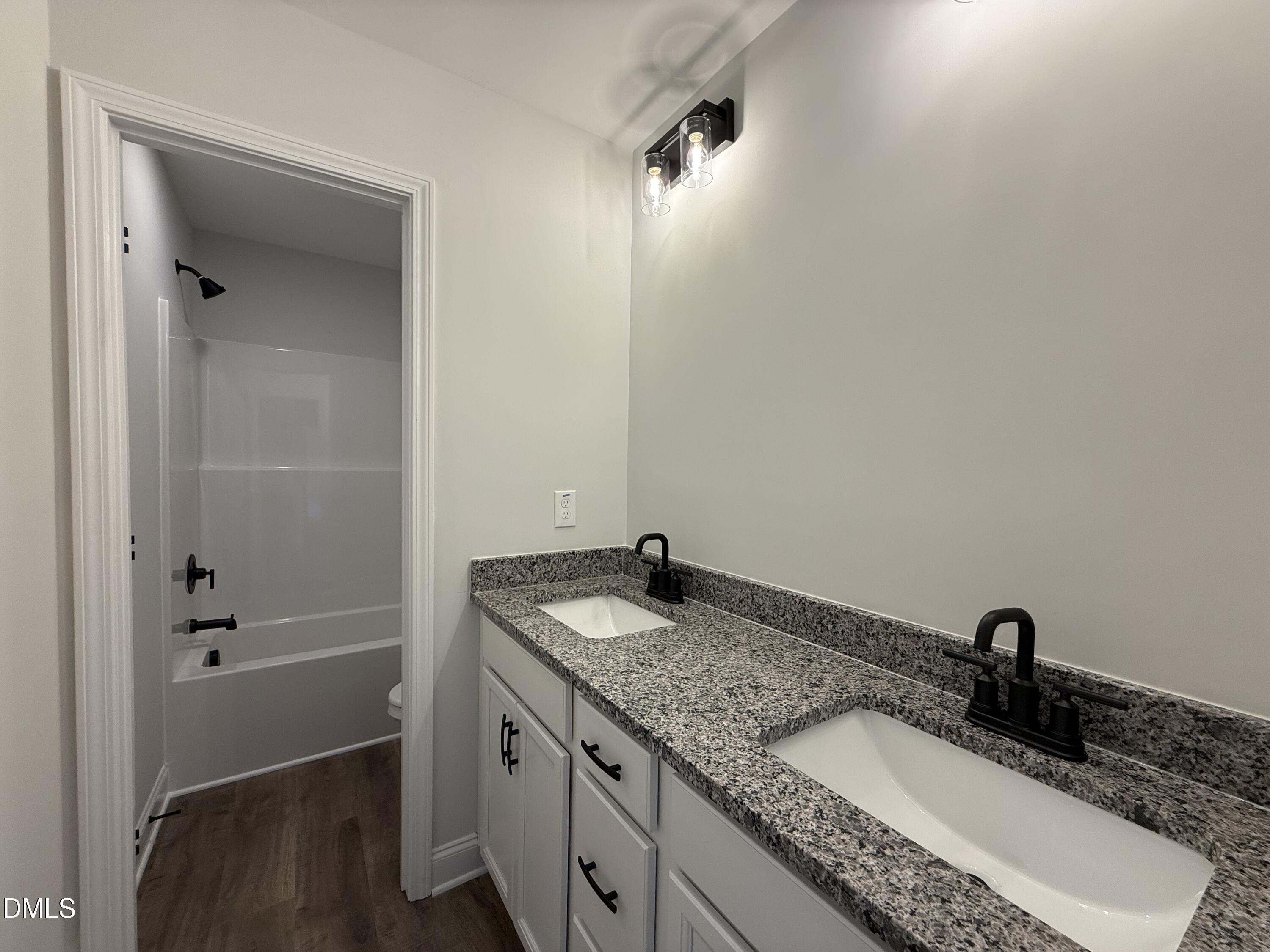 53 Sundrops Trail Property Photo 17