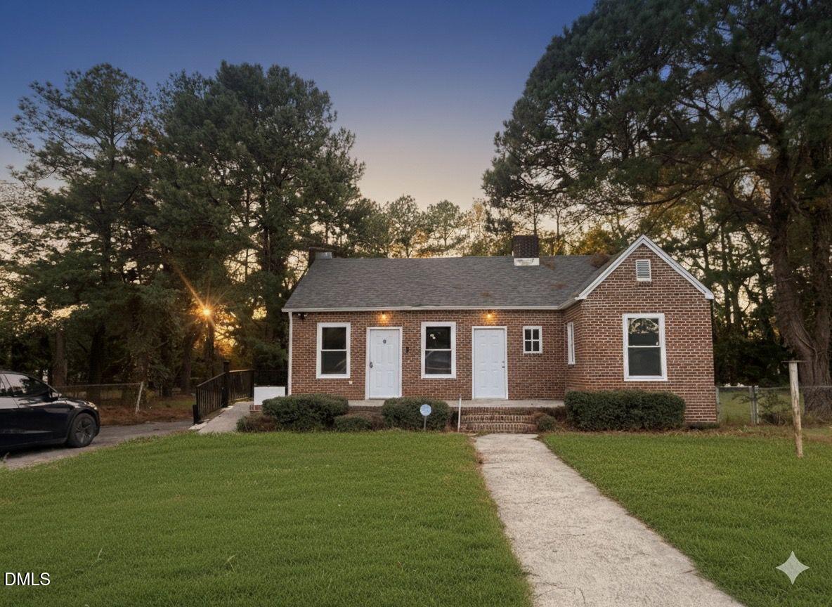 4408 Lee Street Property Photo 1