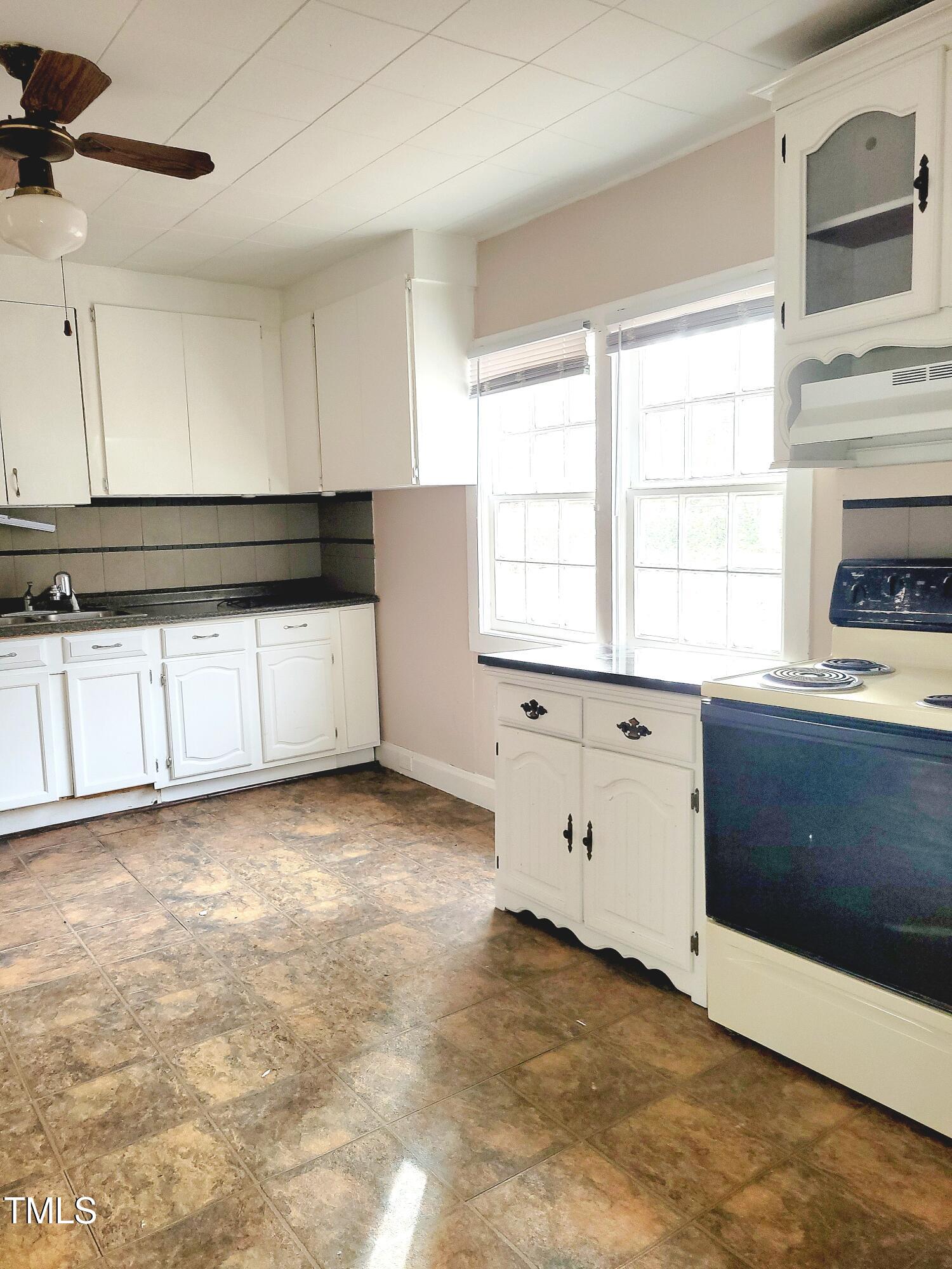 325 Ranch Farm Road A - B Property Photo 18