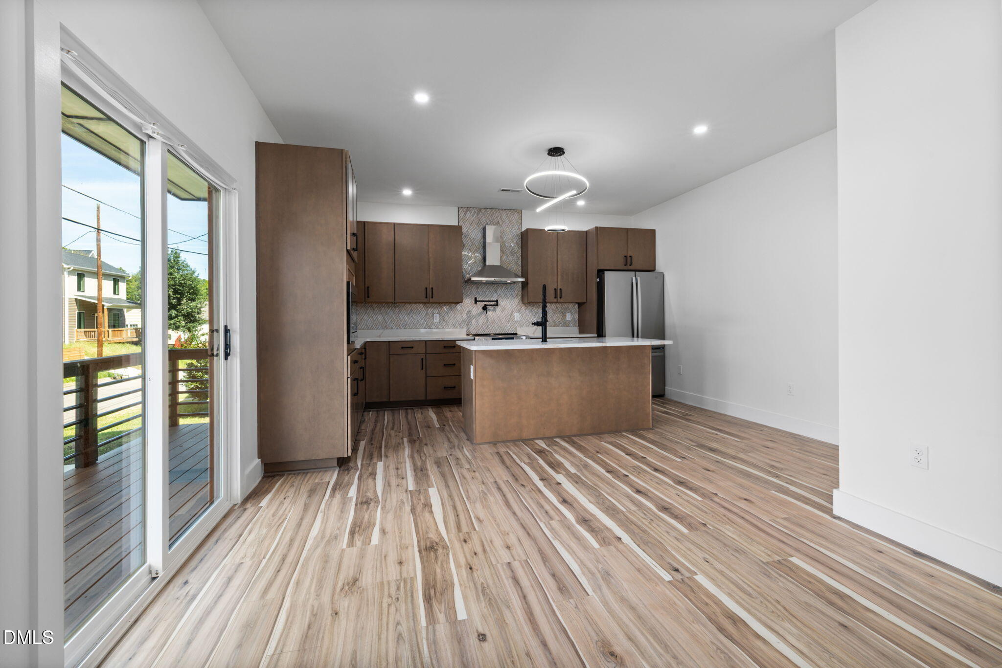 1101 Fairview Street Property Photo 12