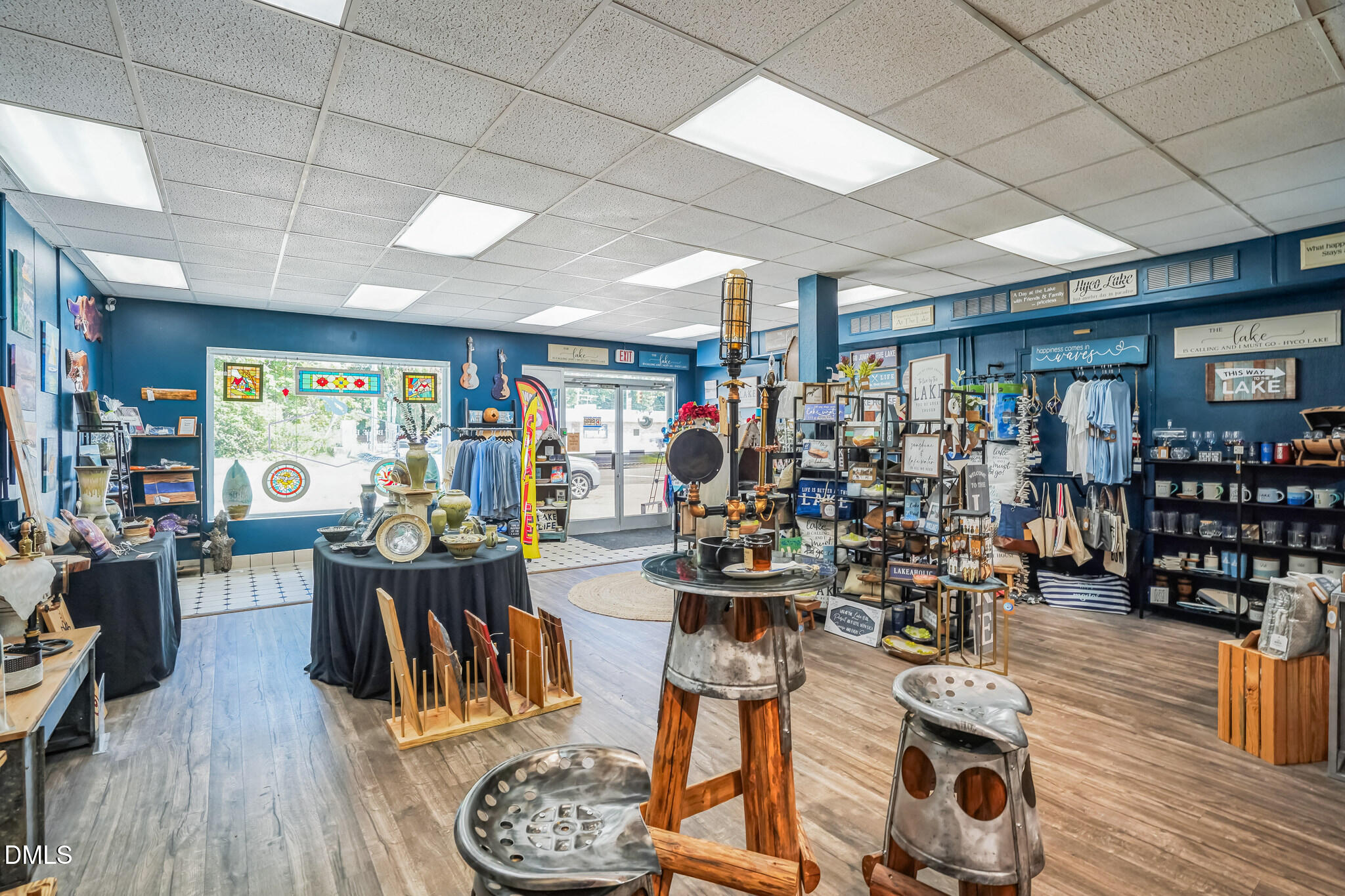 225 S Madison Boulevard Property Photo 8