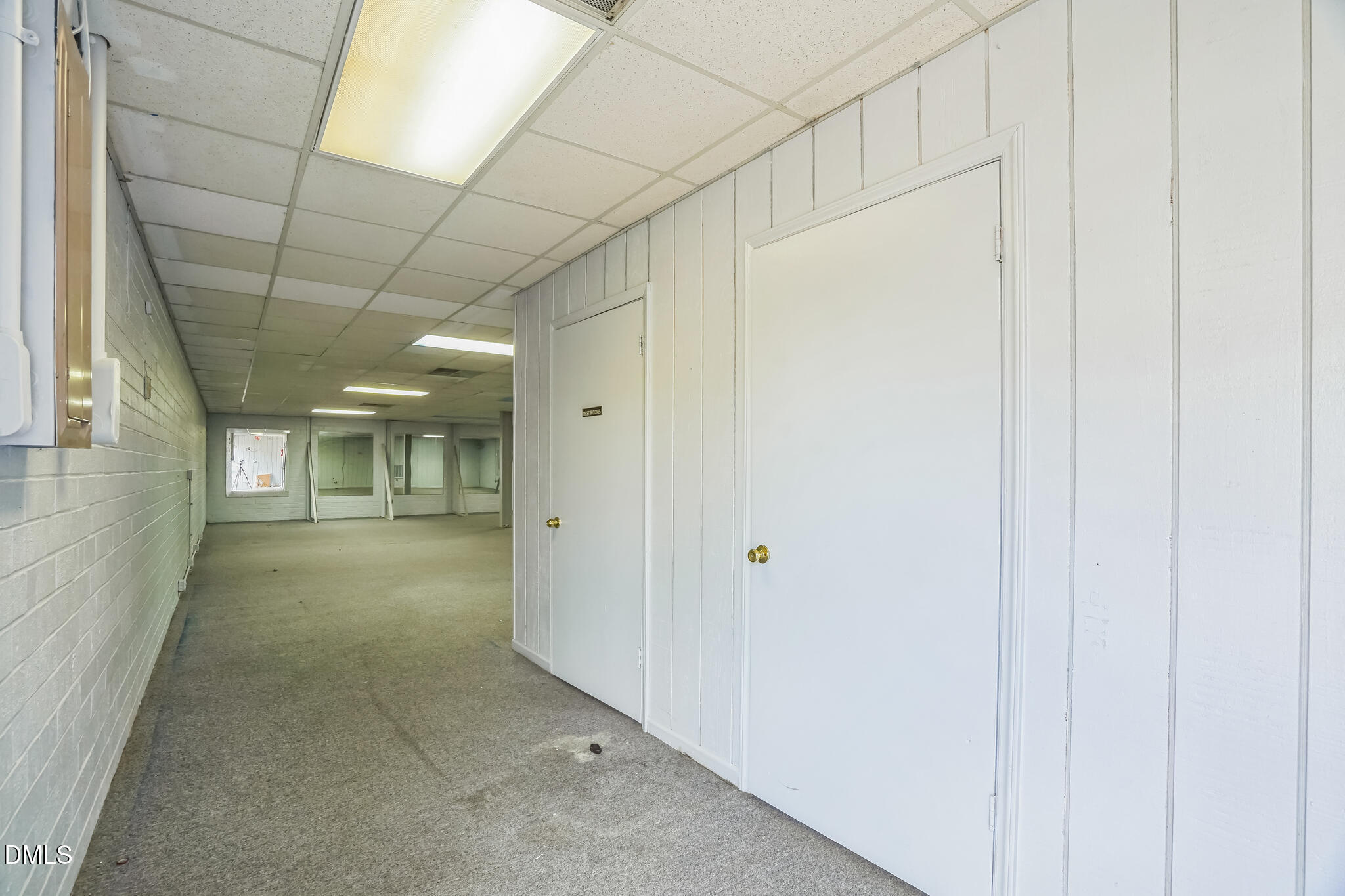 225 S Madison Boulevard Property Photo 13