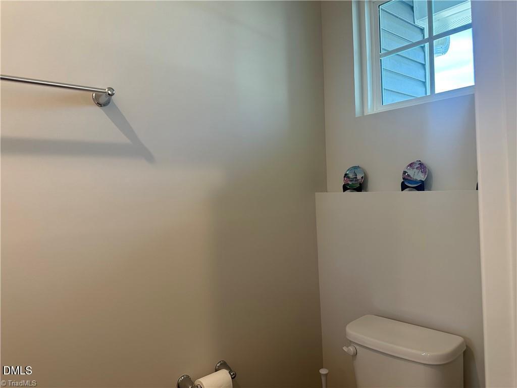6840 Tarik Lane Property Photo 10