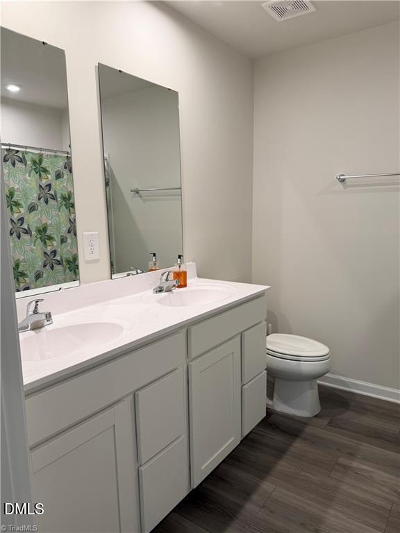 6840 Tarik Lane Property Photo 13