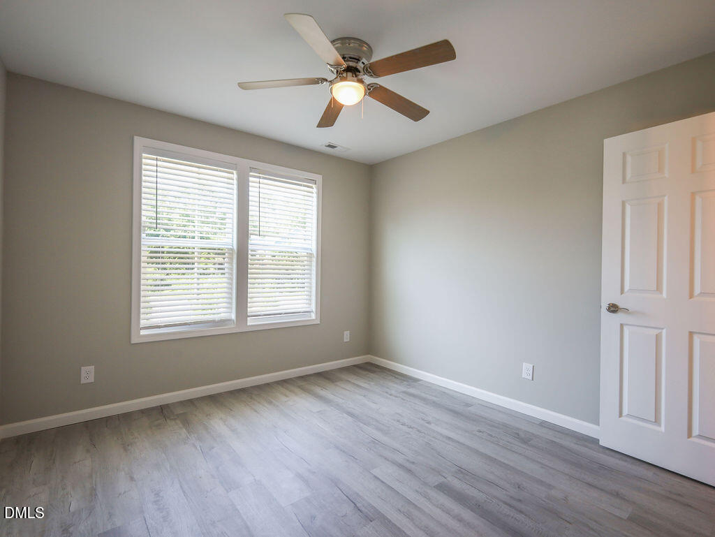 255 Erwin Road A/b Property Photo 9
