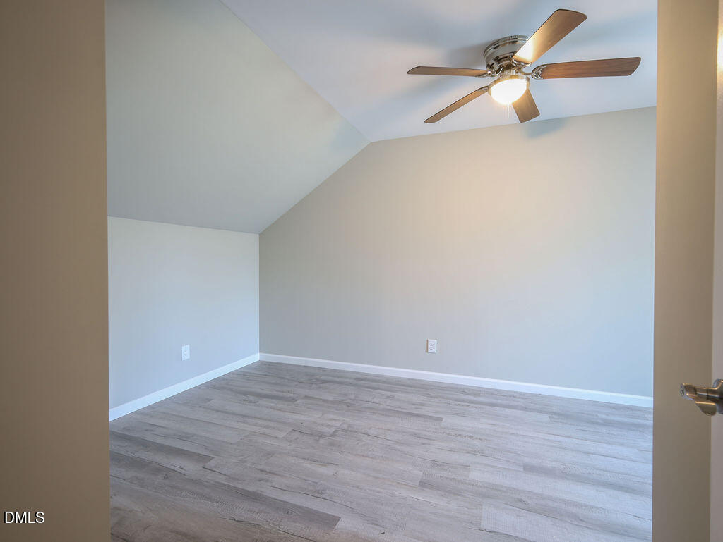 255 Erwin Road A/b Property Photo 21