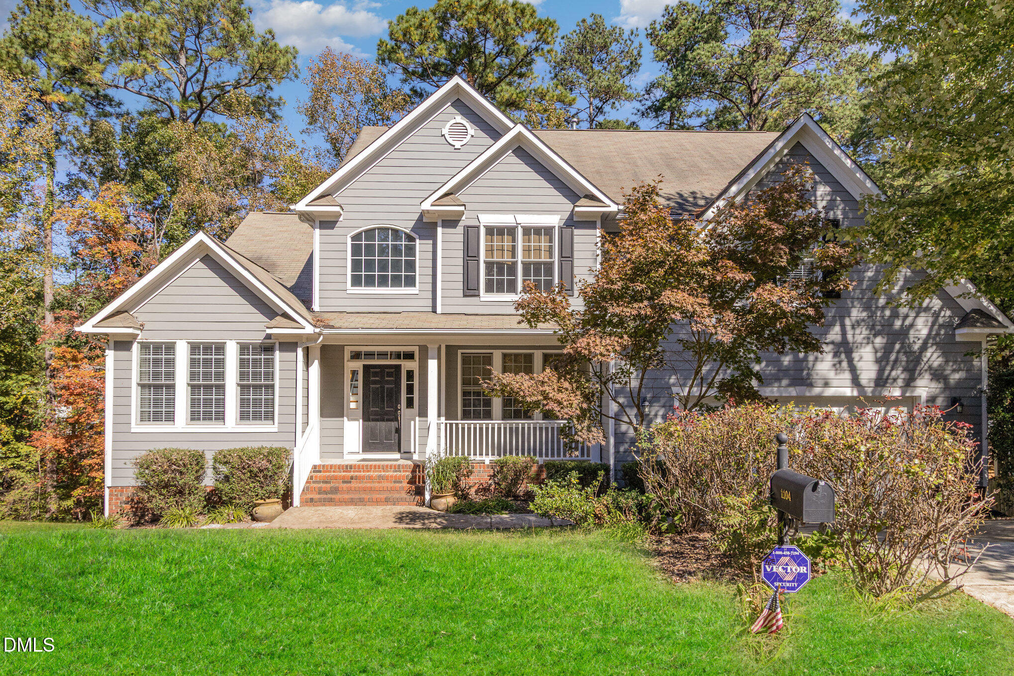 1104 Scholastic Circle Property Photo 1