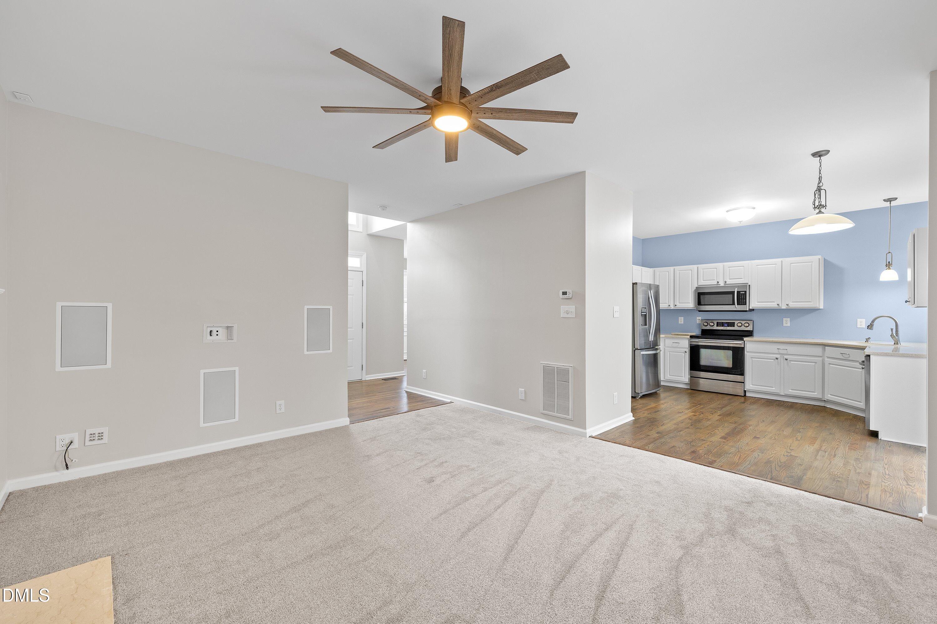 102 College Avenue Property Photo 5