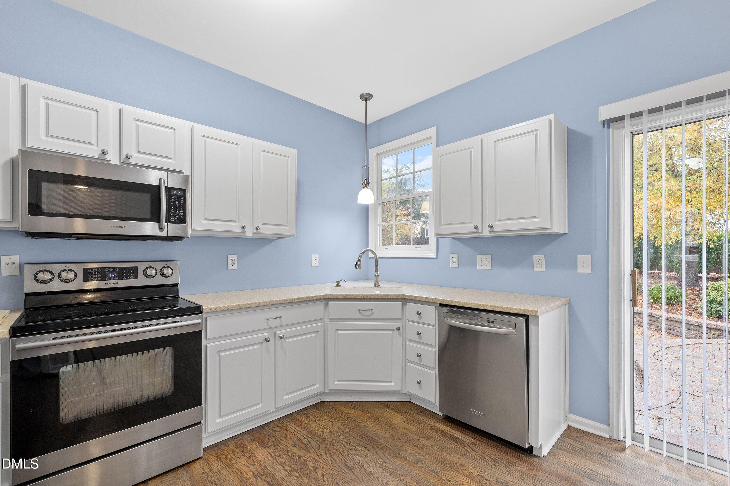 102 College Avenue Property Photo 11
