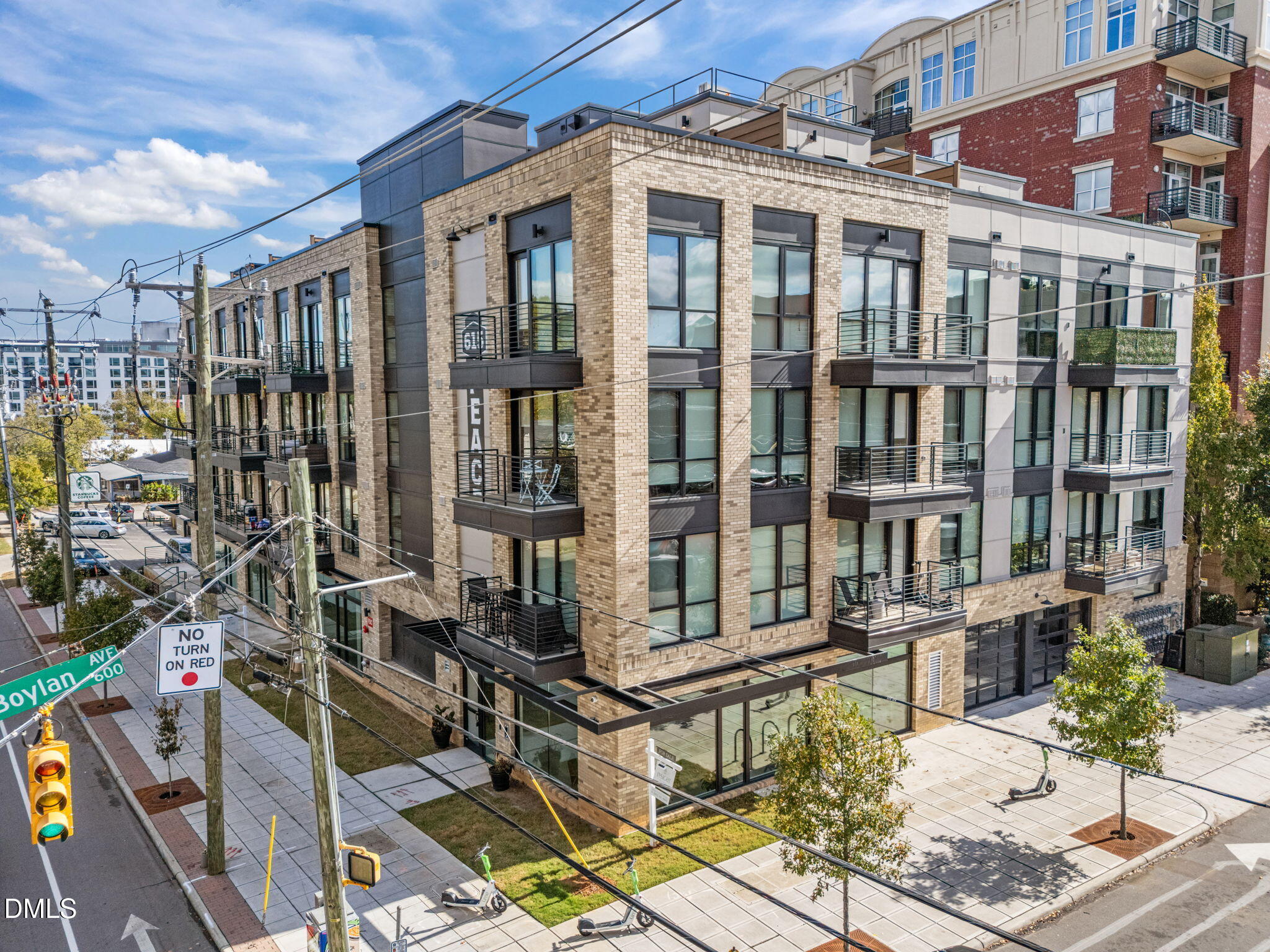 615 W Peace Street # 202 Property Photo 2