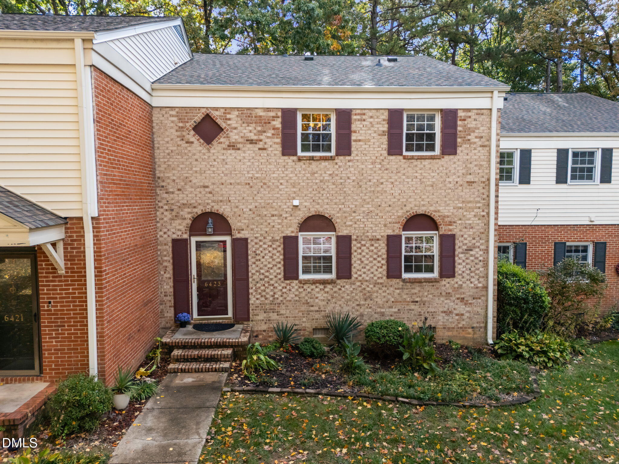 6423 New Market Way Property Photo 1