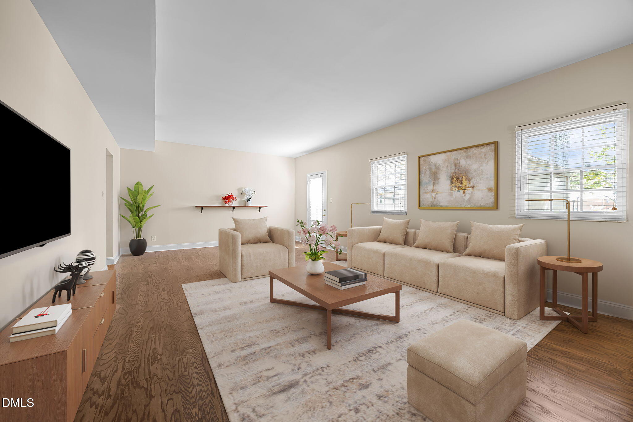 6423 New Market Way Property Photo 5
