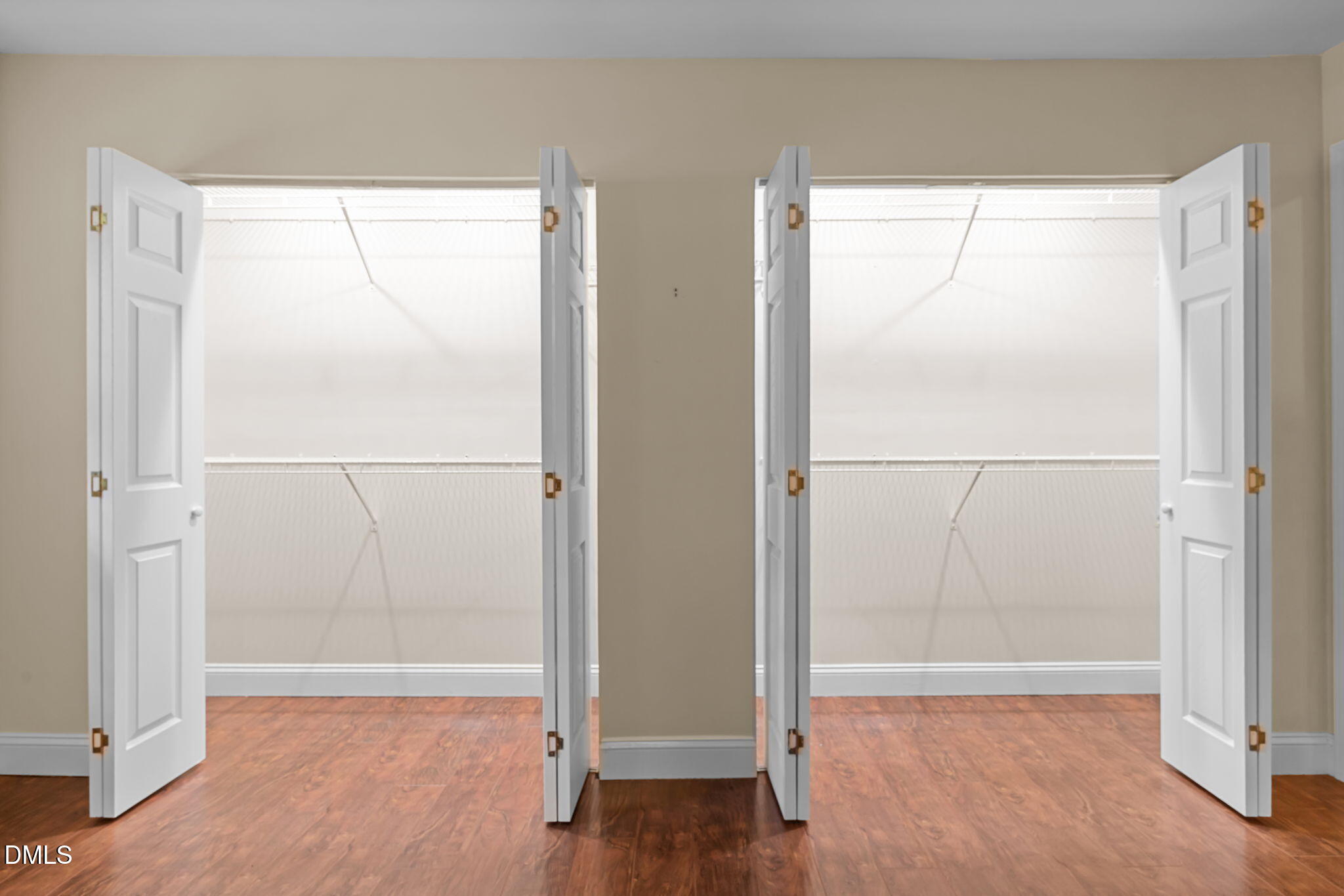 6423 New Market Way Property Photo 12
