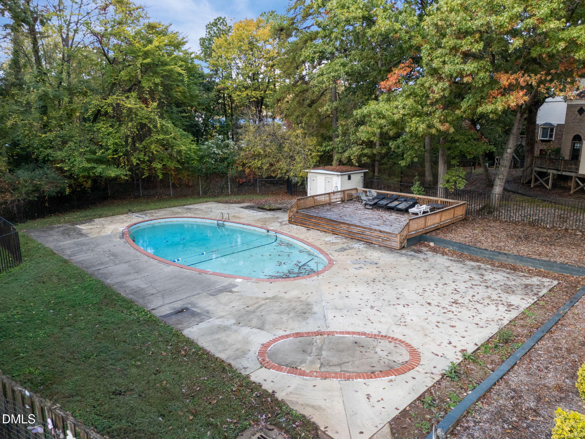 6423 New Market Way Property Photo 29