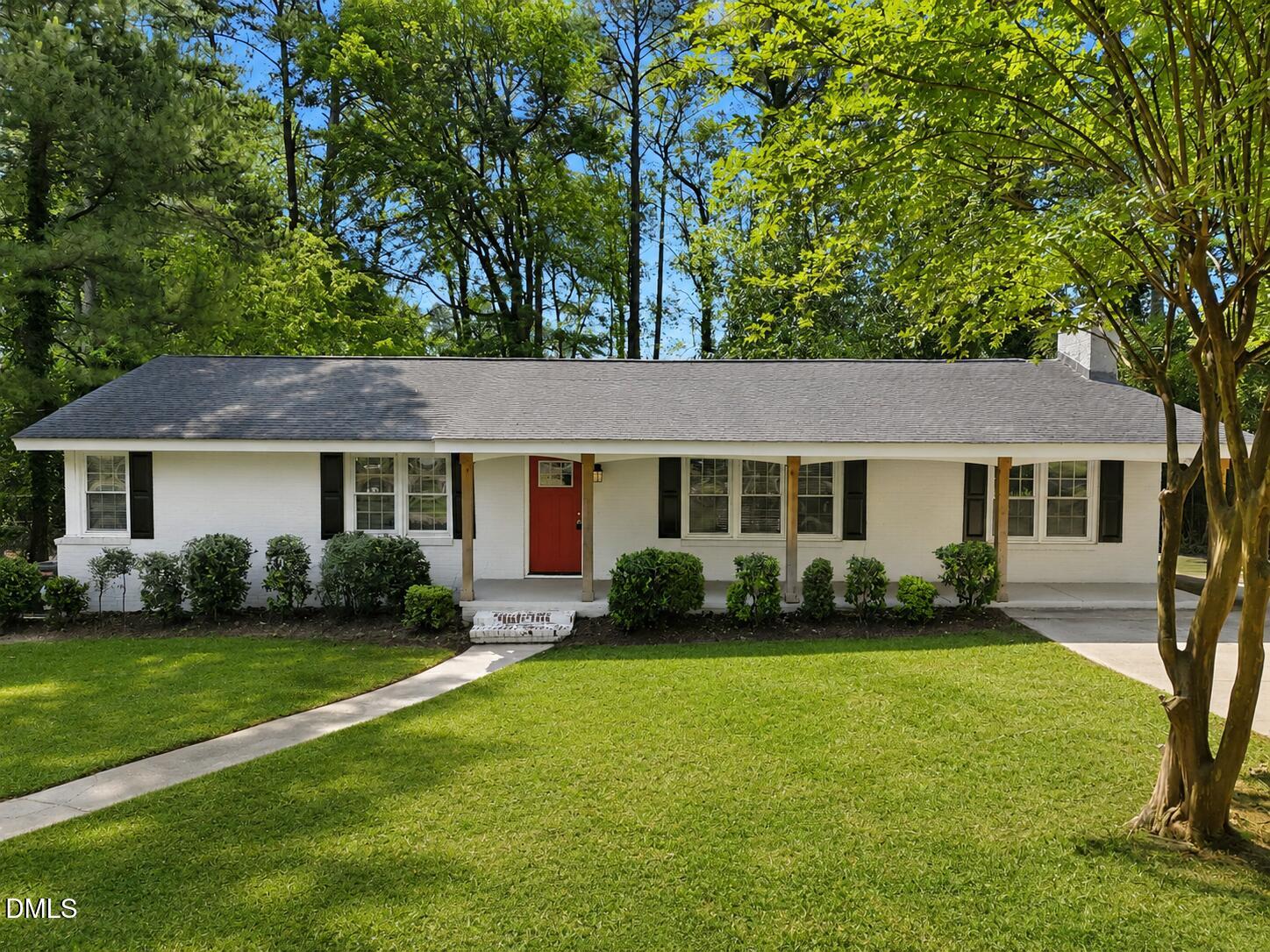 2950 Glenridge Drive Property Photo 1