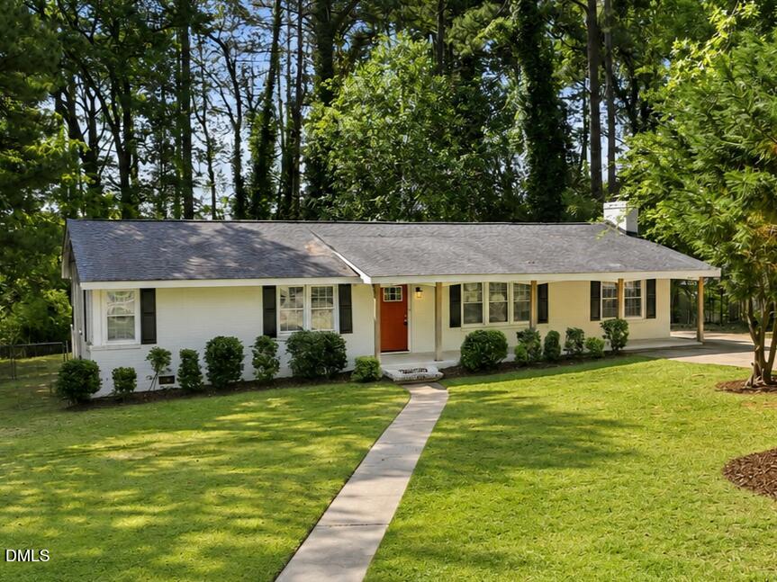 2950 Glenridge Drive Property Photo 2