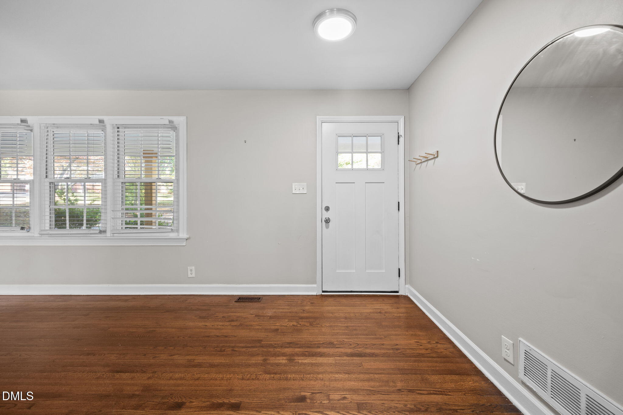 2950 Glenridge Drive Property Photo 18