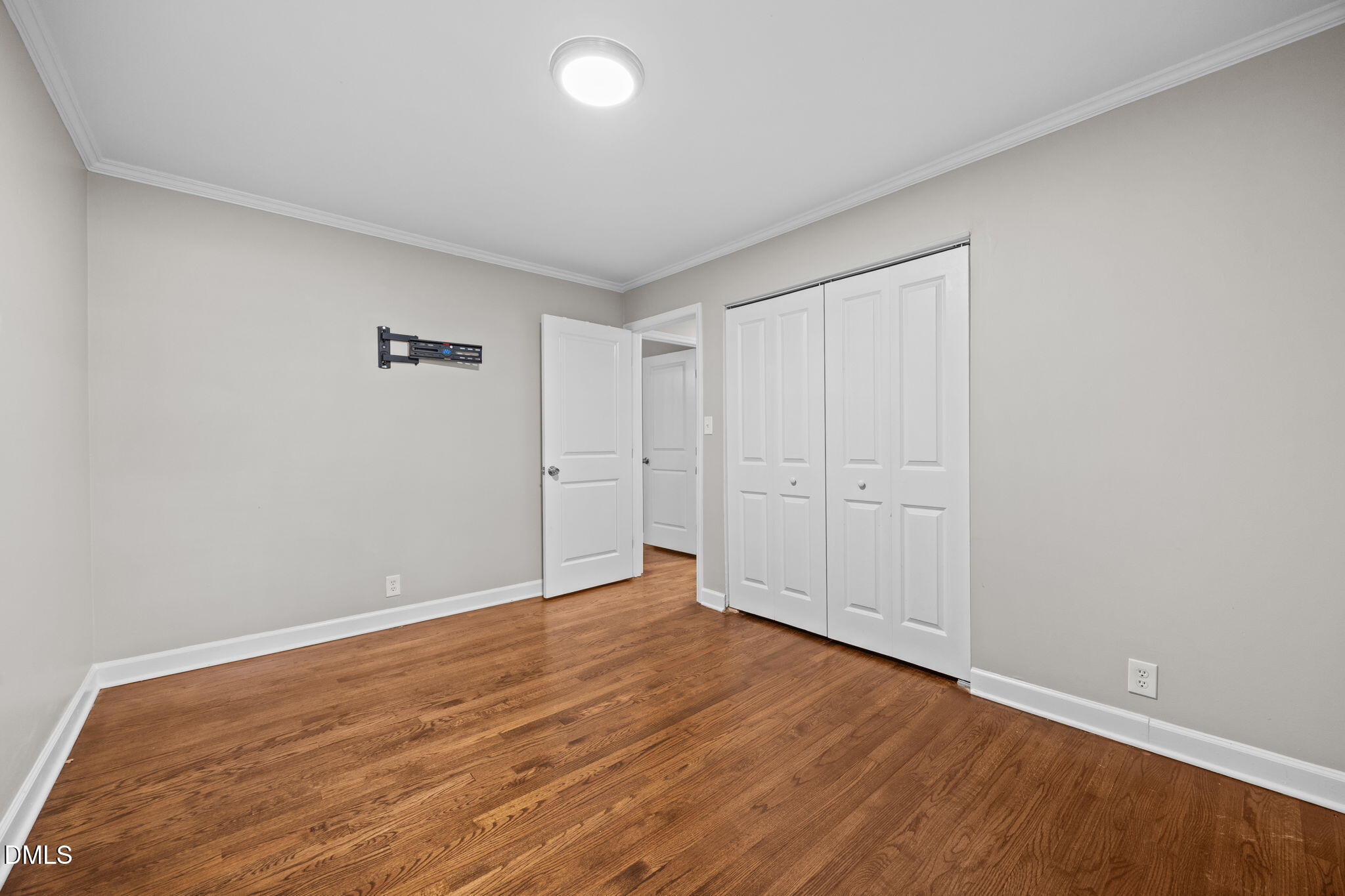 2950 Glenridge Drive Property Photo 37
