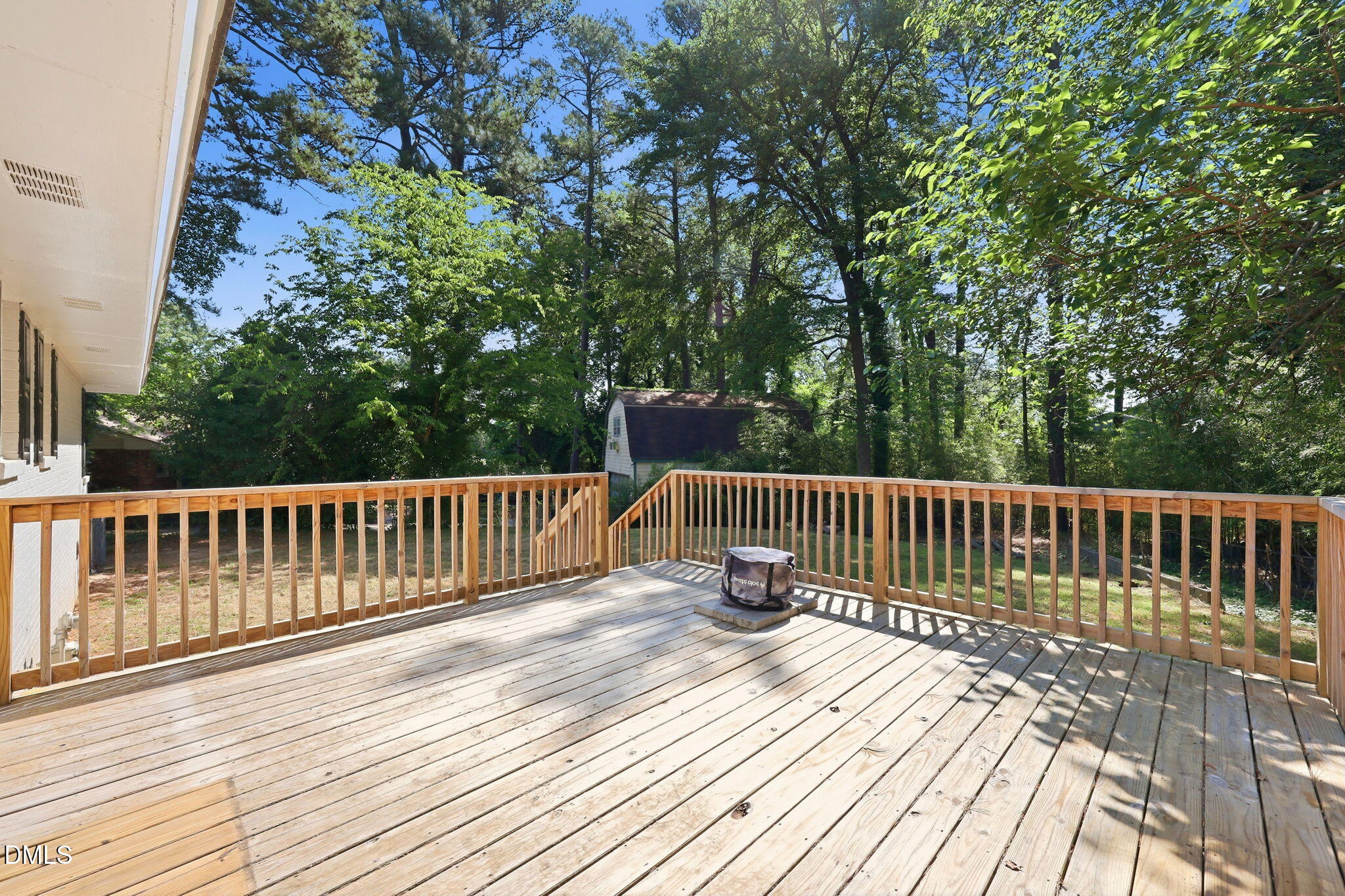 2950 Glenridge Drive Property Photo 39