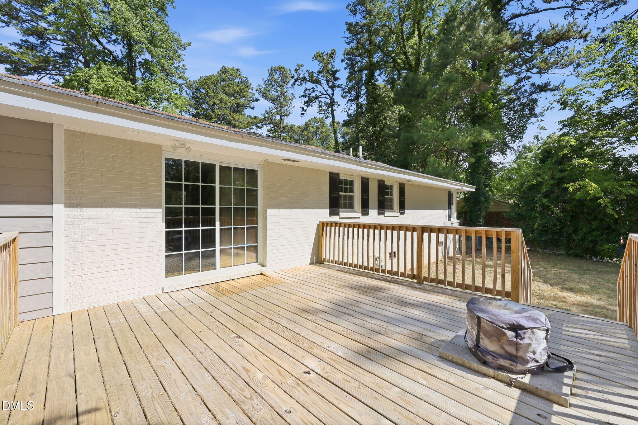 2950 Glenridge Drive Property Photo 40