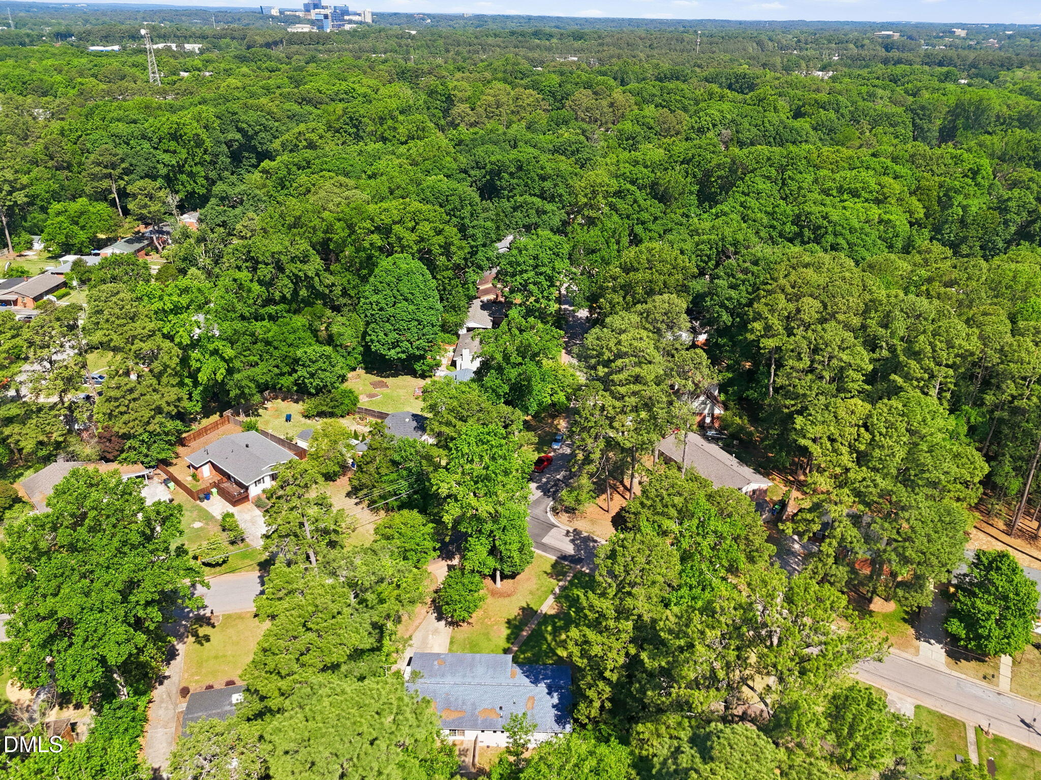 2950 Glenridge Drive Property Photo 47