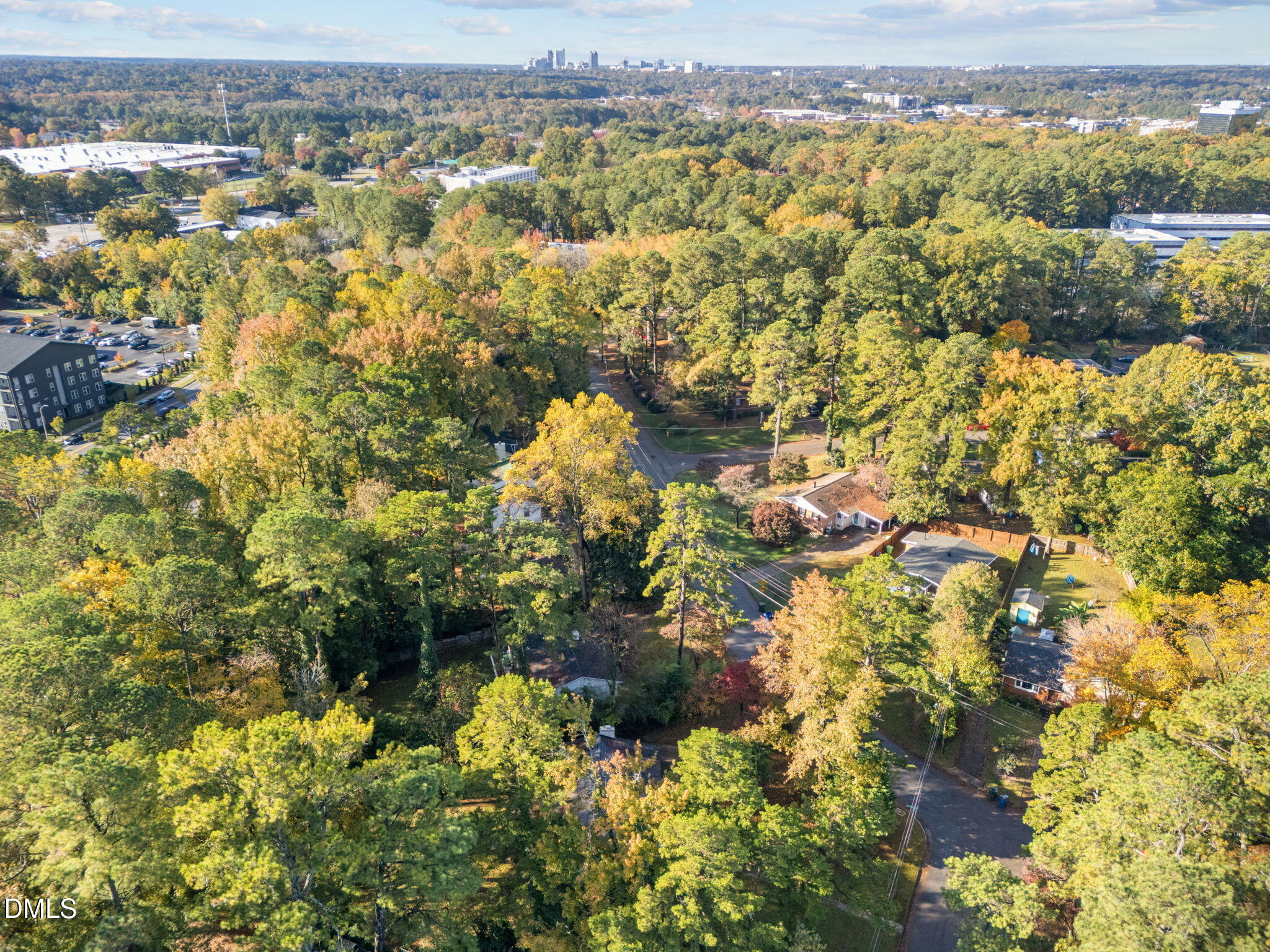 2950 Glenridge Drive Property Photo 49