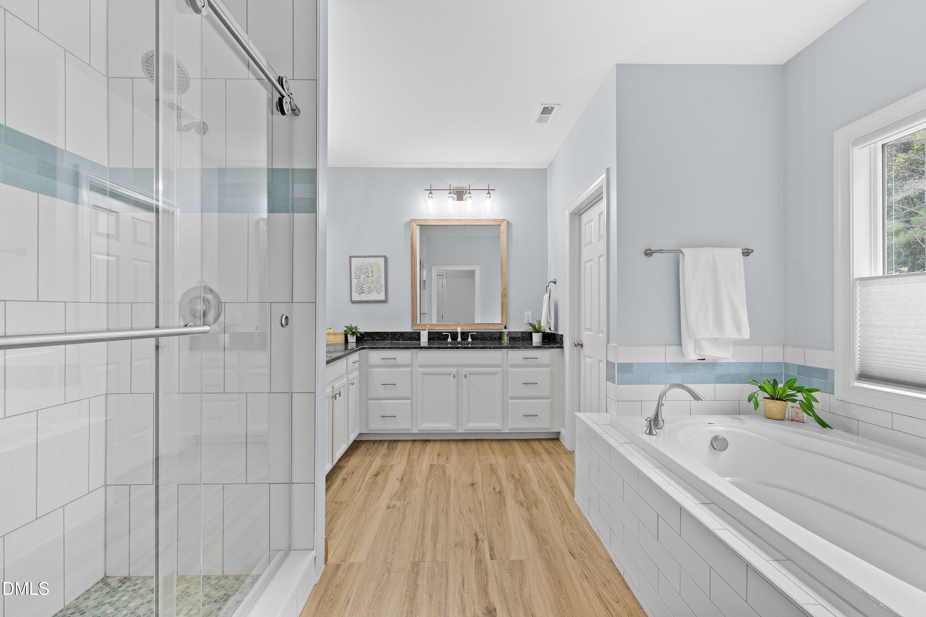 485 Legend Oaks Drive Property Photo 33