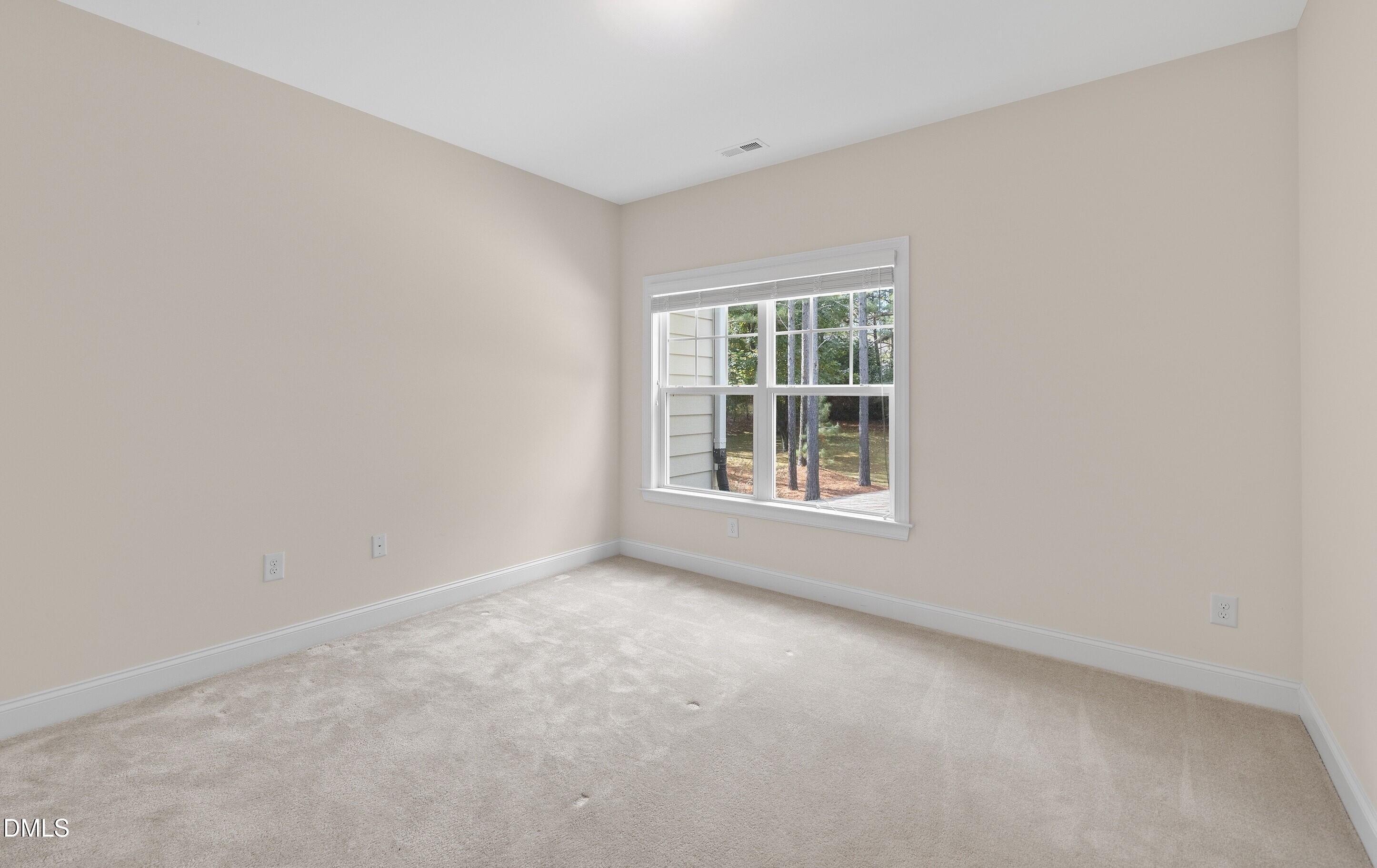 485 Legend Oaks Drive Property Photo 39