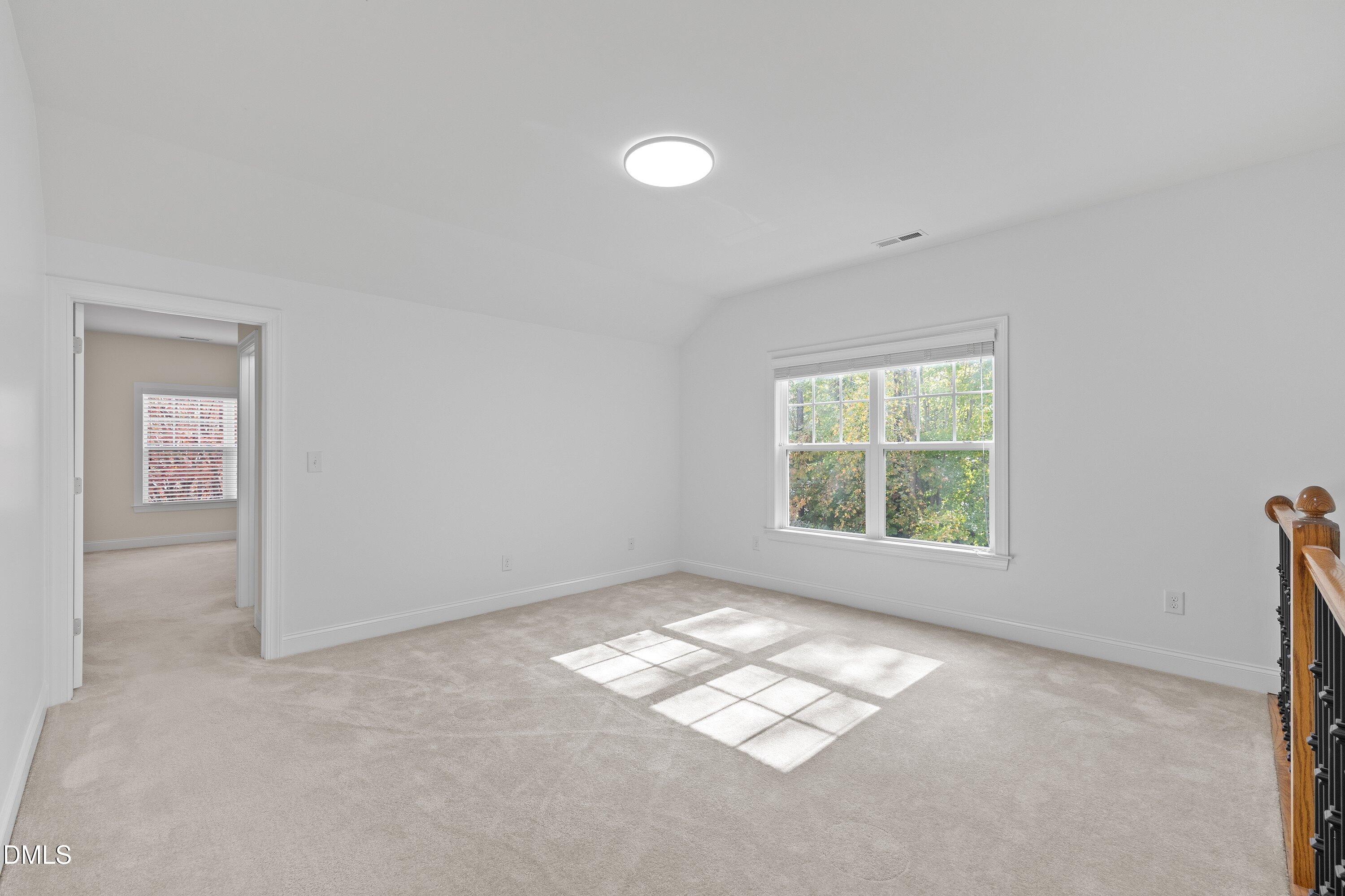 485 Legend Oaks Drive Property Photo 44