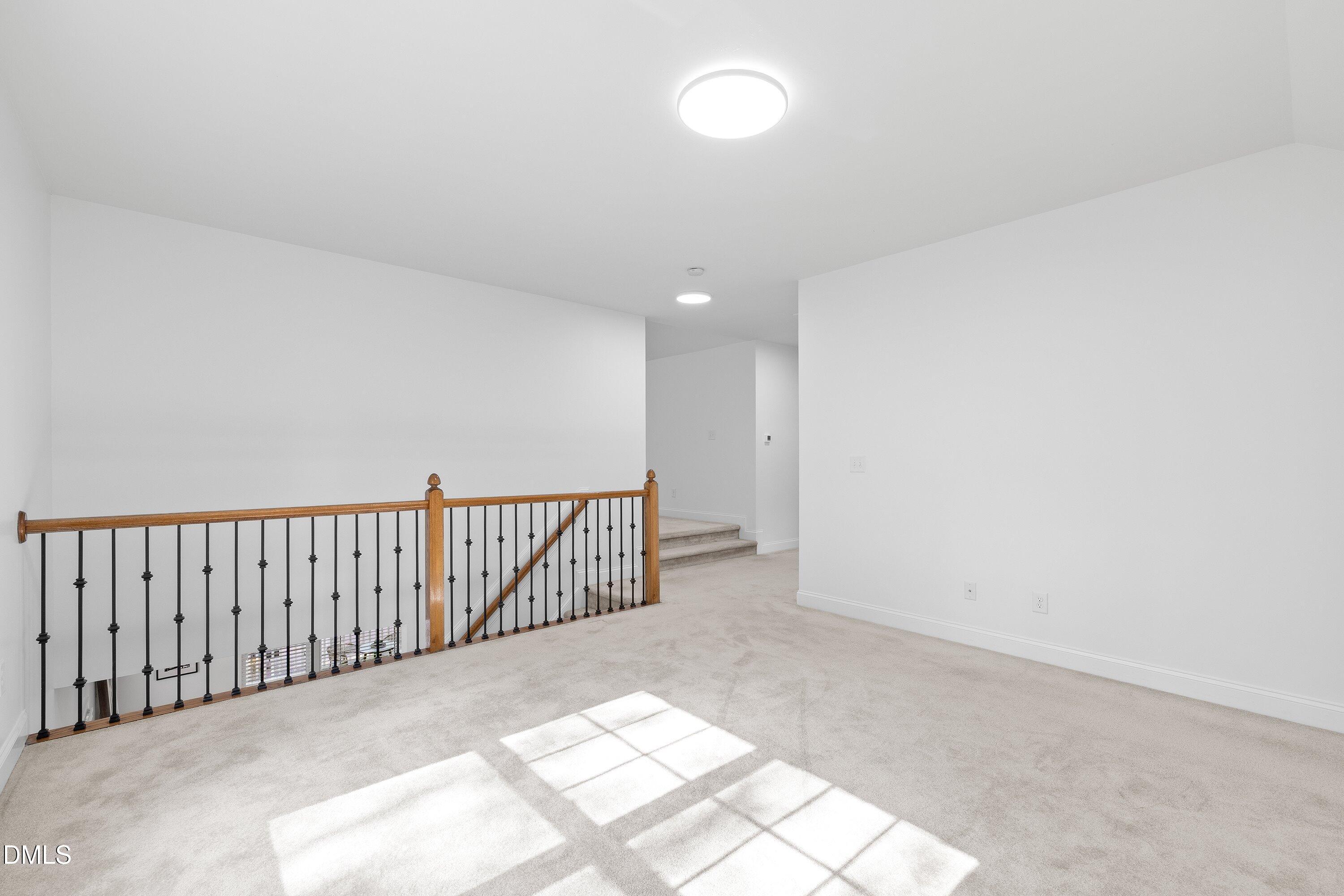 485 Legend Oaks Drive Property Photo 45