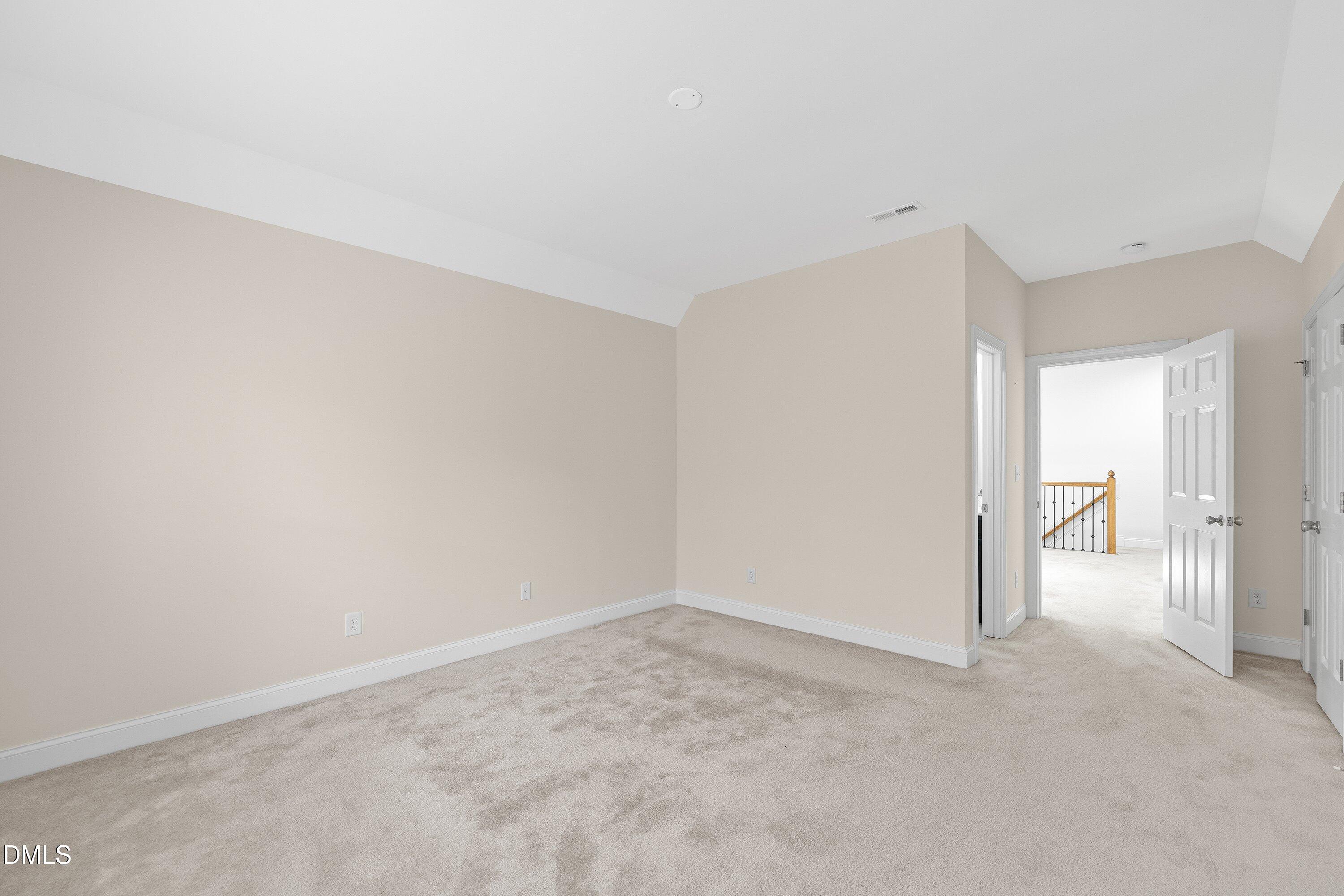 485 Legend Oaks Drive Property Photo 47