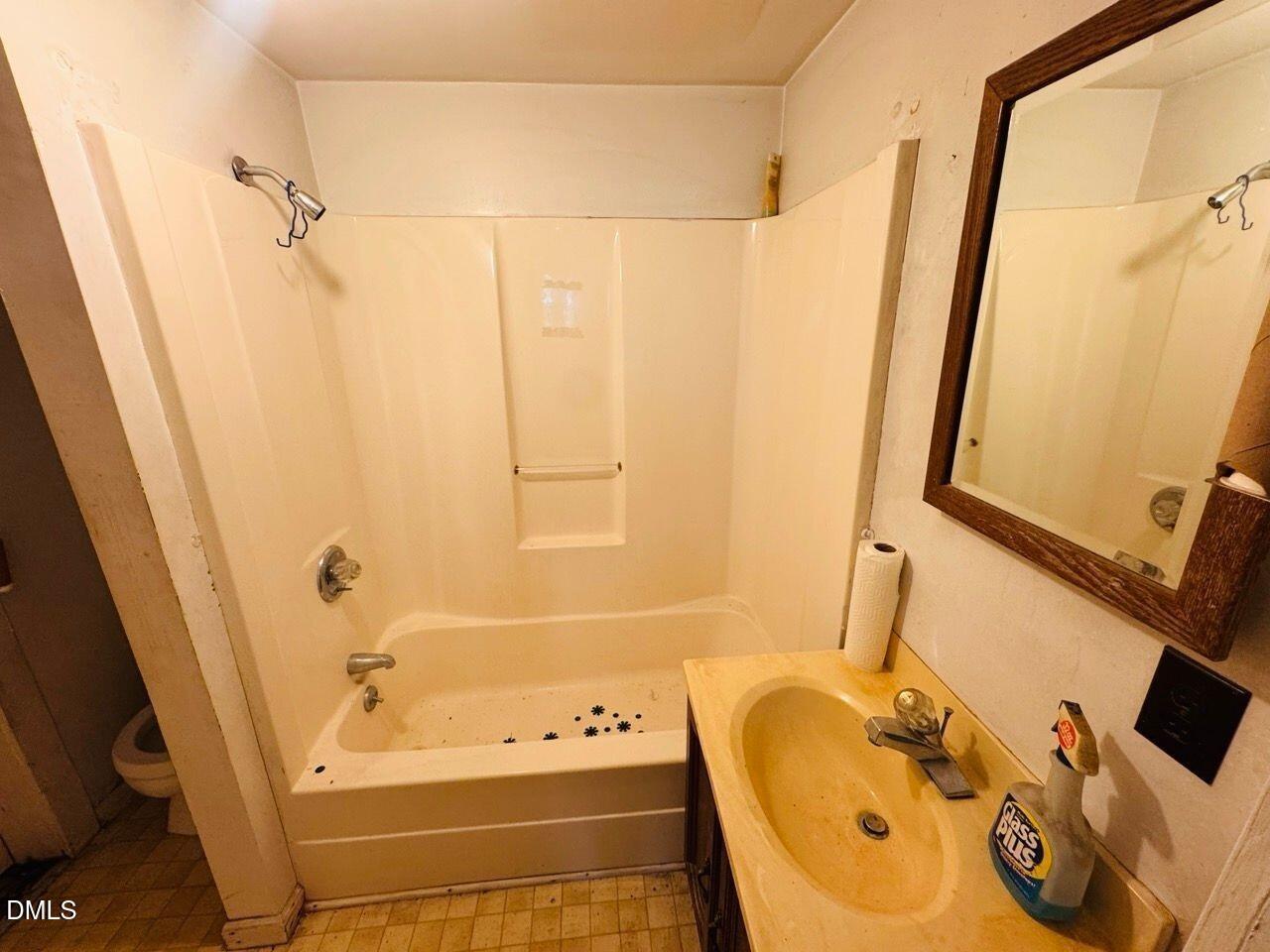 448 S Main Street Property Photo 9