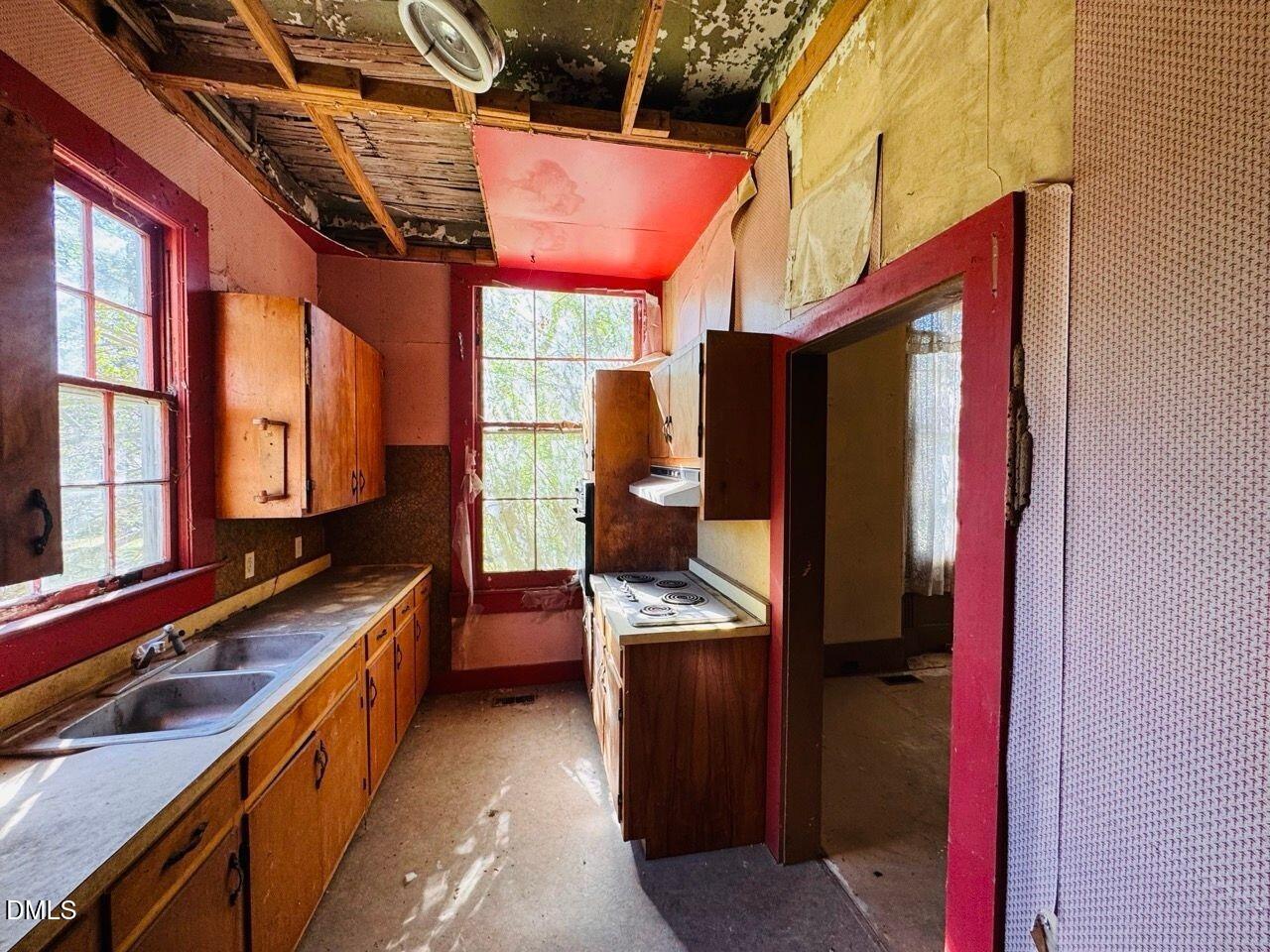 448 S Main Street Property Photo 14