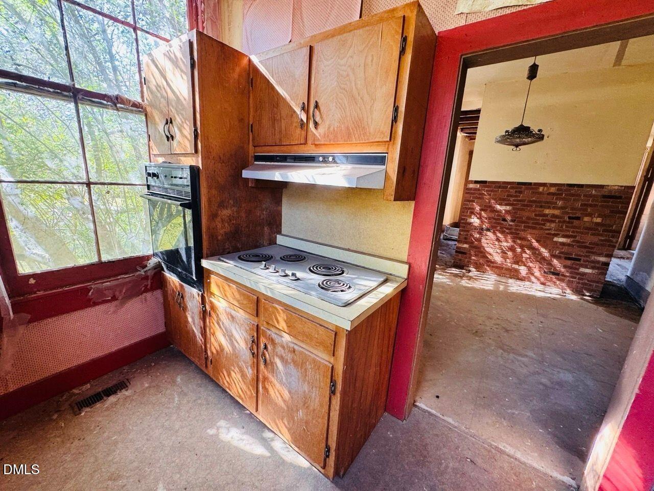 448 S Main Street Property Photo 16