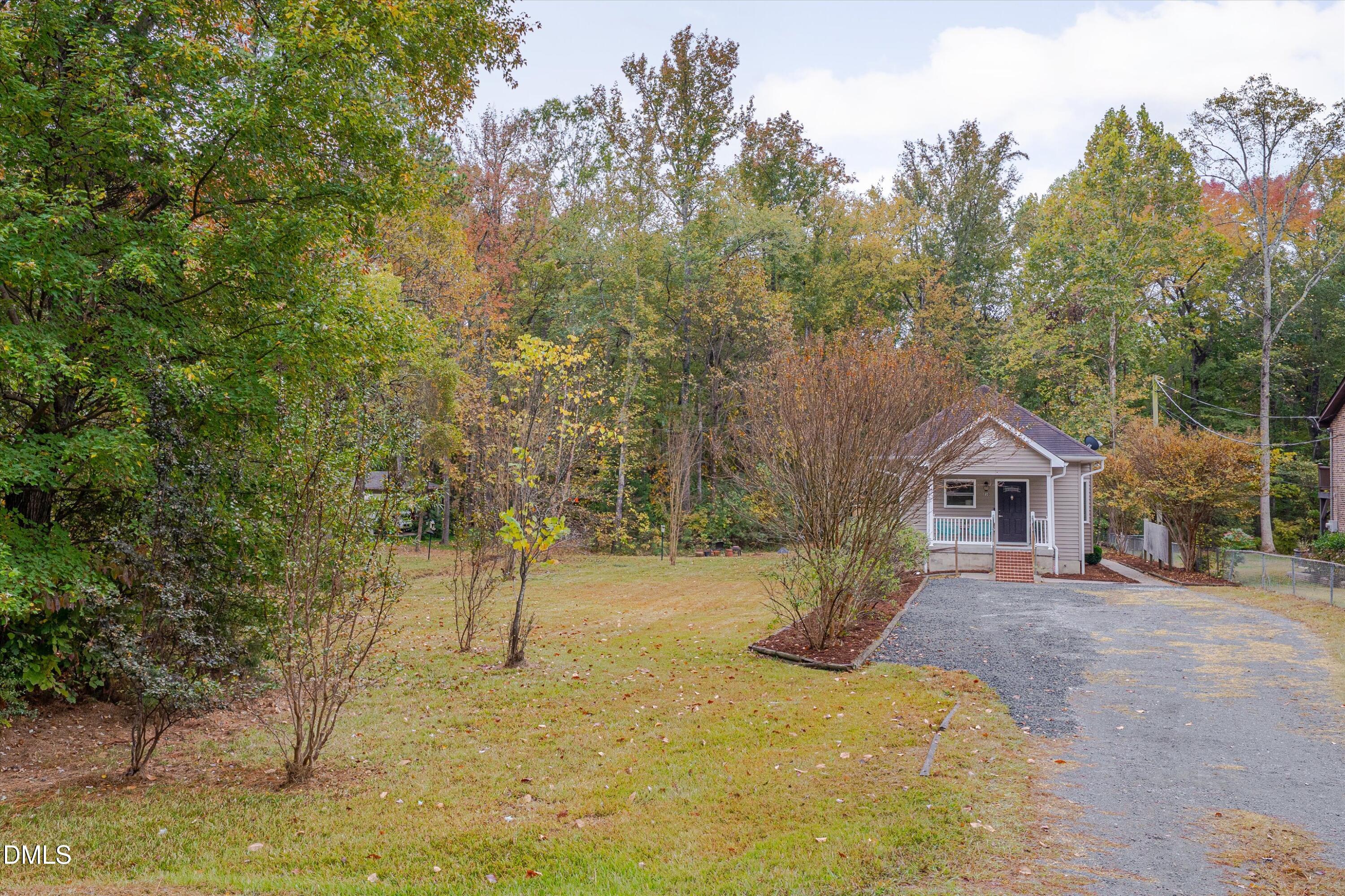 210 Obie Drive Property Photo 2