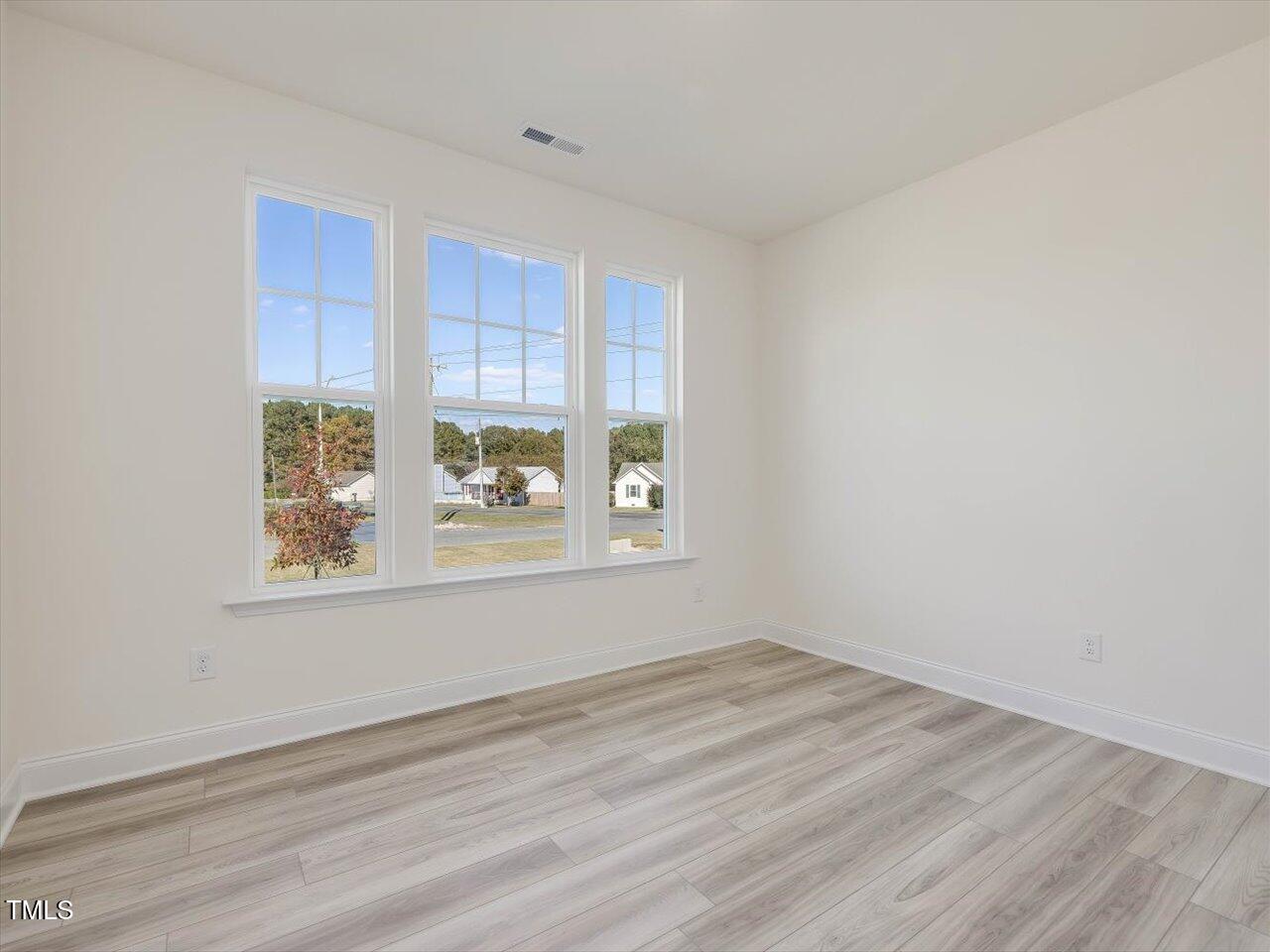 345 Adams Pointe Court Property Photo 10