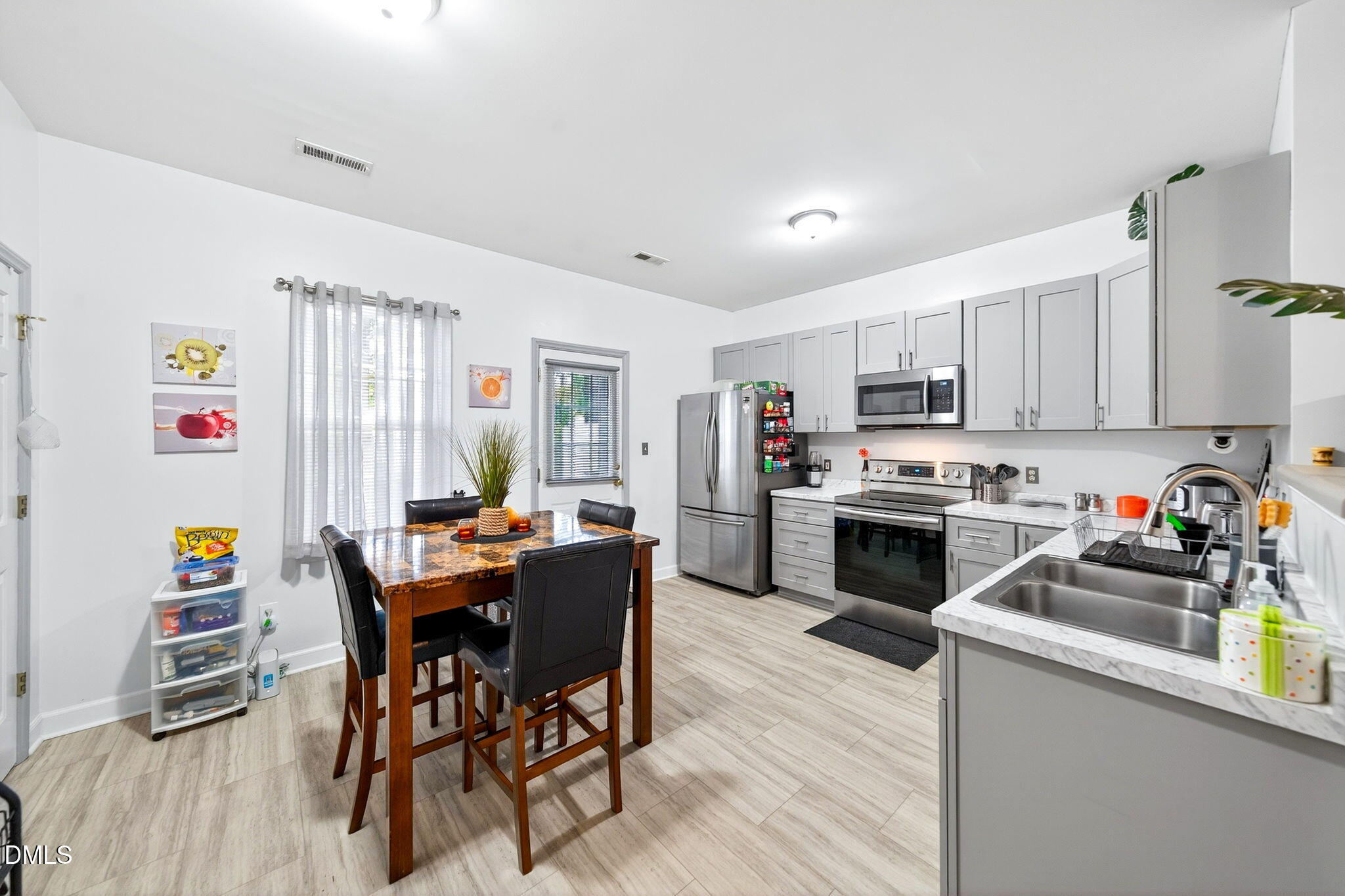 6010 San Marcos Way Property Photo 8