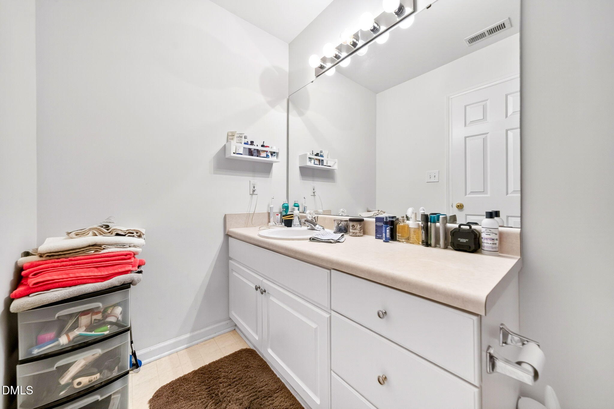 6010 San Marcos Way Property Photo 17