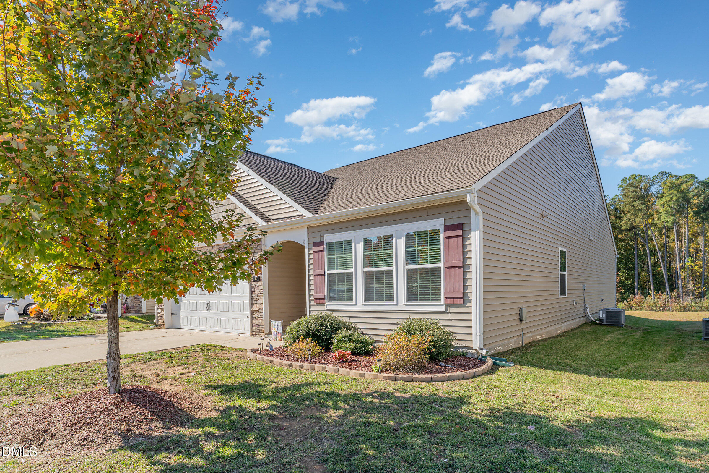 46 S Great White Way Property Photo 2