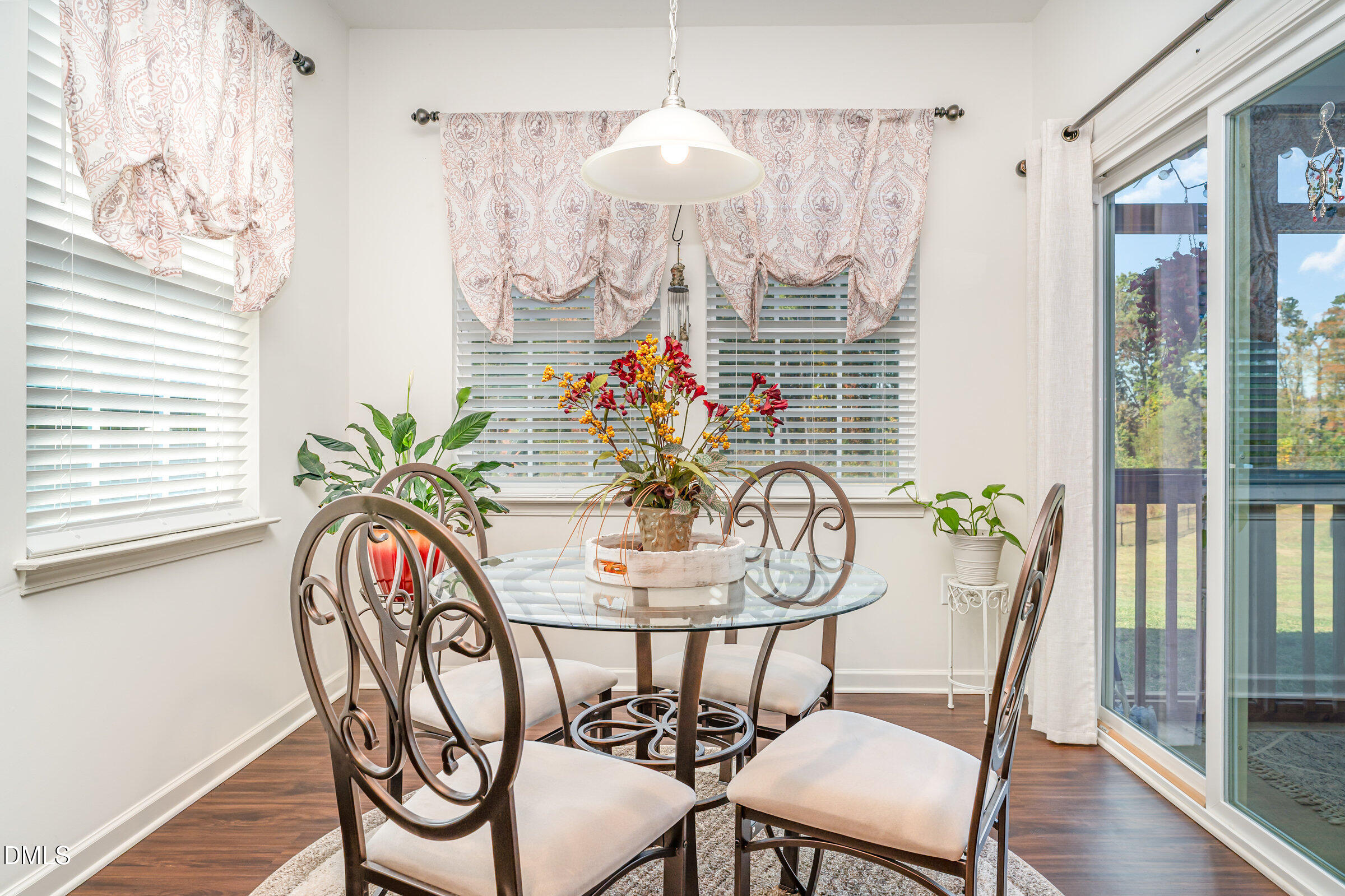 46 S Great White Way Property Photo 12